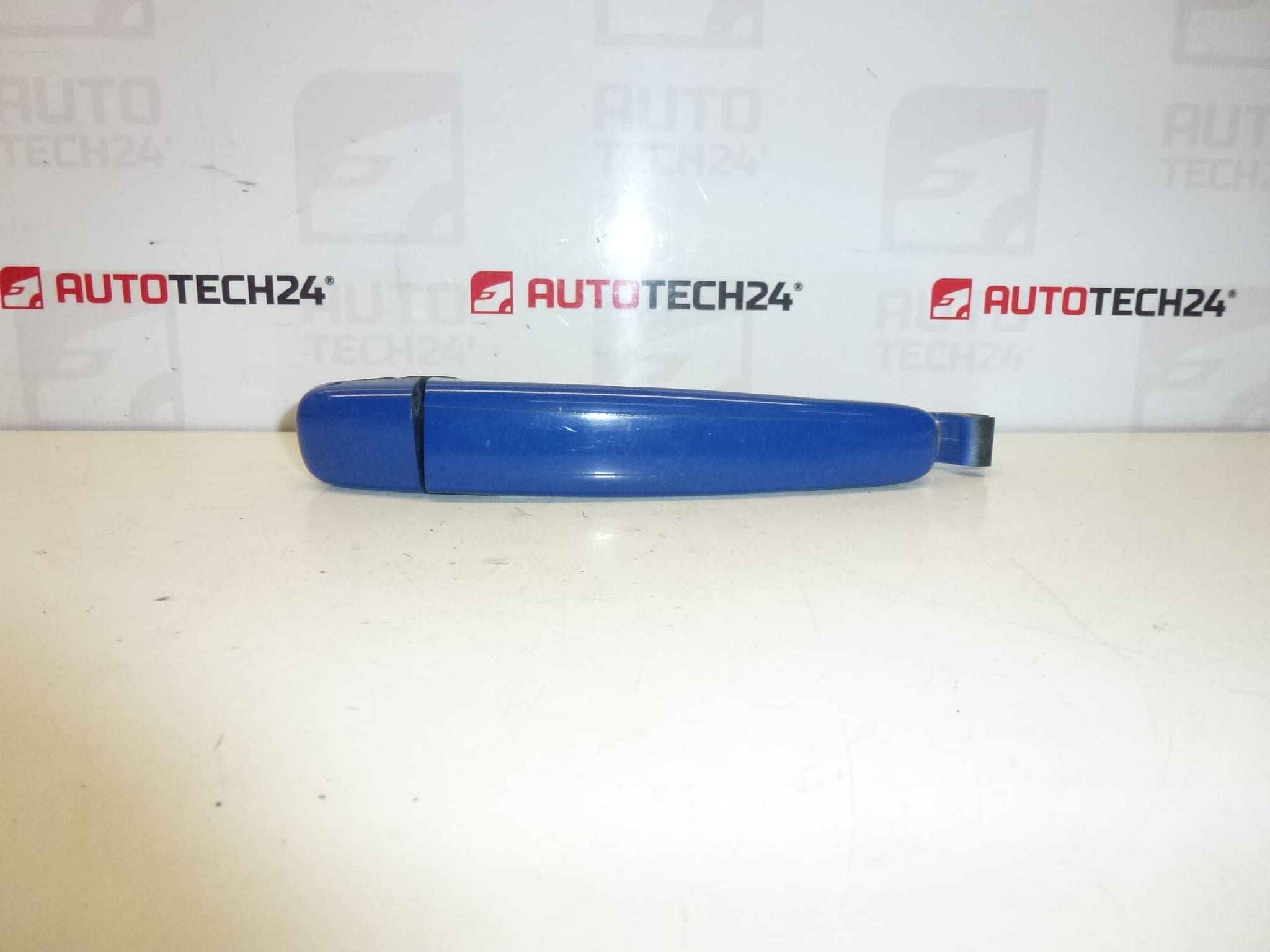 Дръжка за врата Citroën Peugeot син EQJB 9101W8