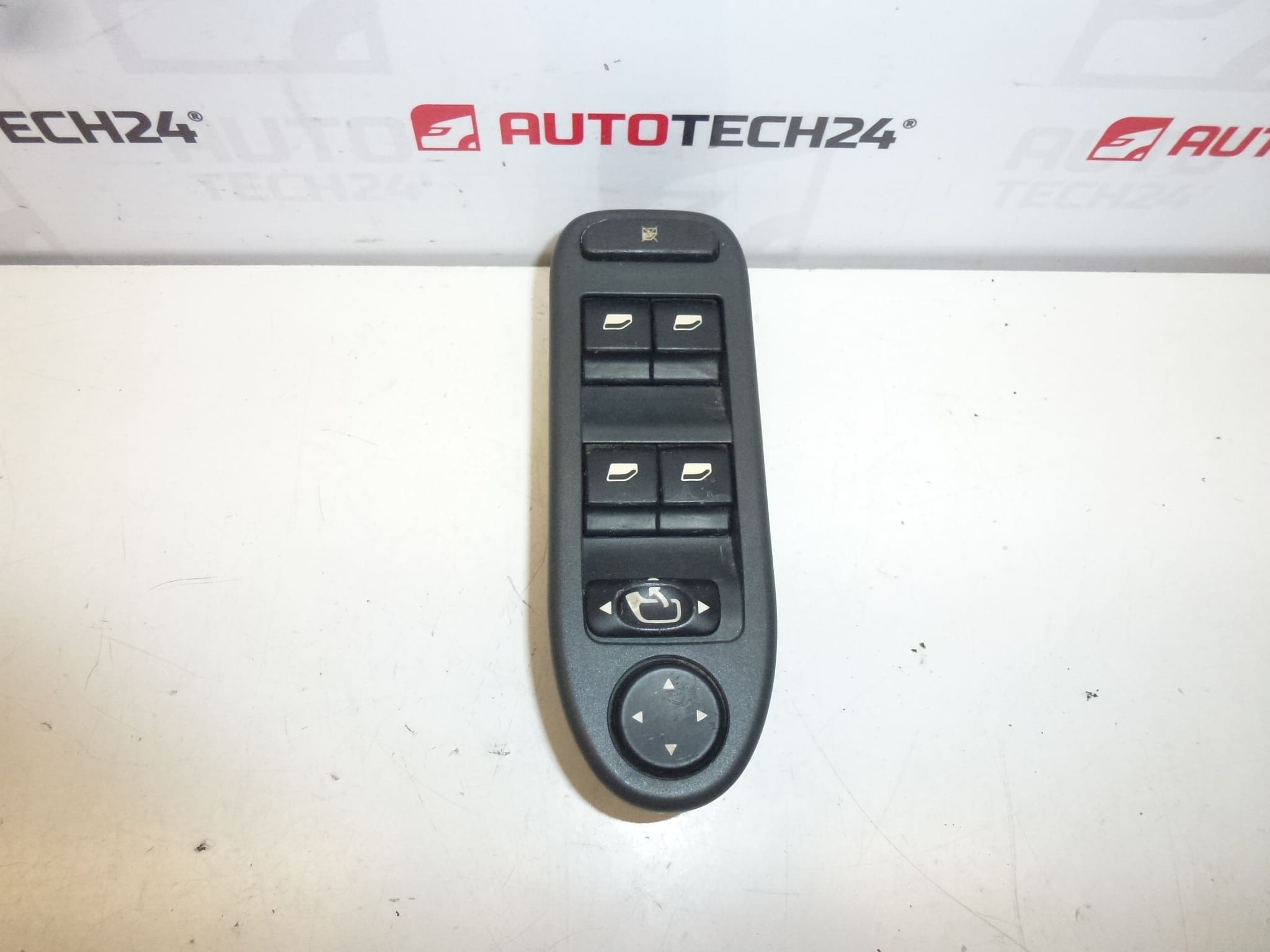 Citroën C5 управление на прозорци и огледала 96498423ZF 96514299ZF