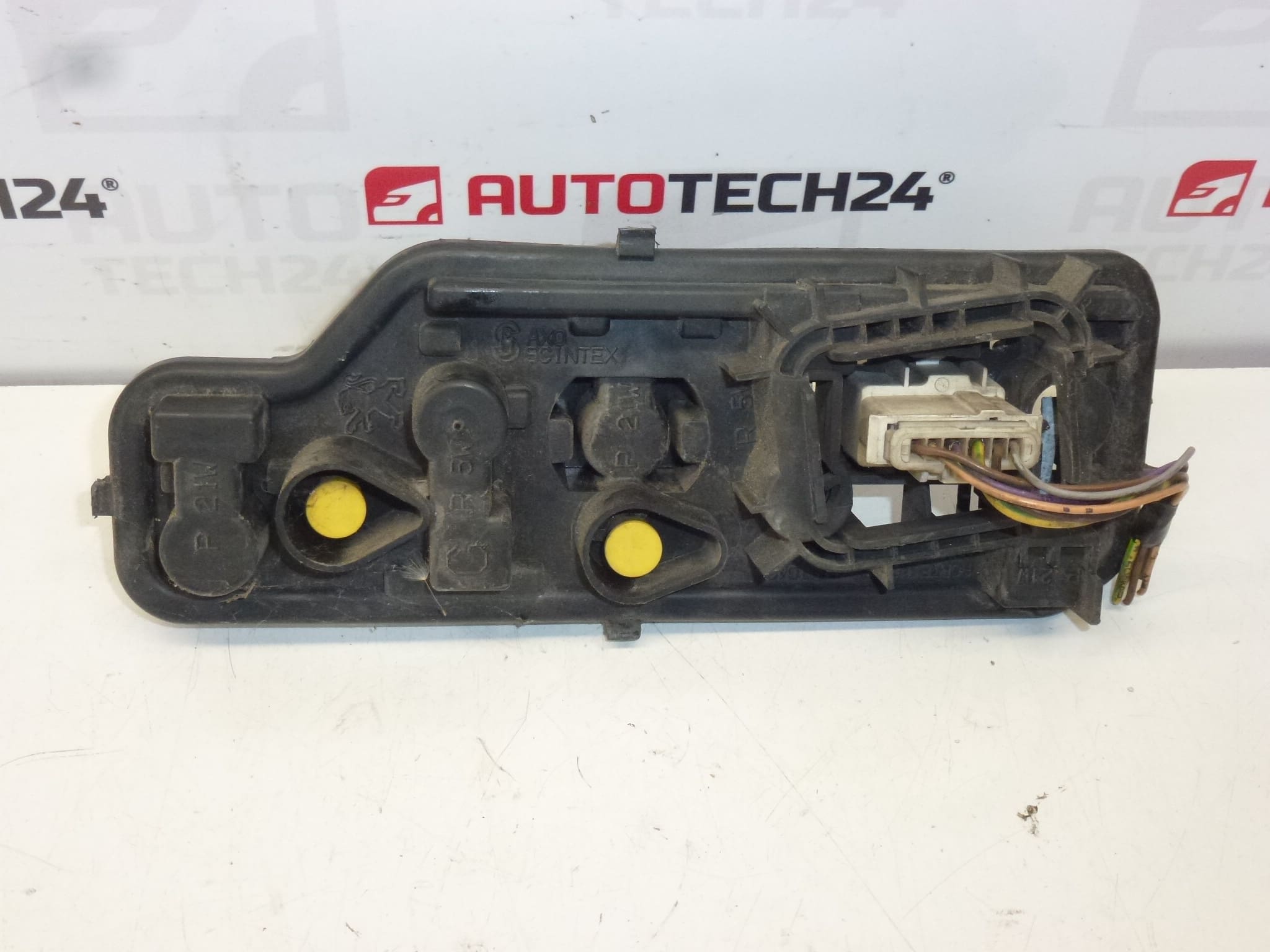 Фасунга за заден ляв фар за Peugeot 307 SW 6350X2 6350X3