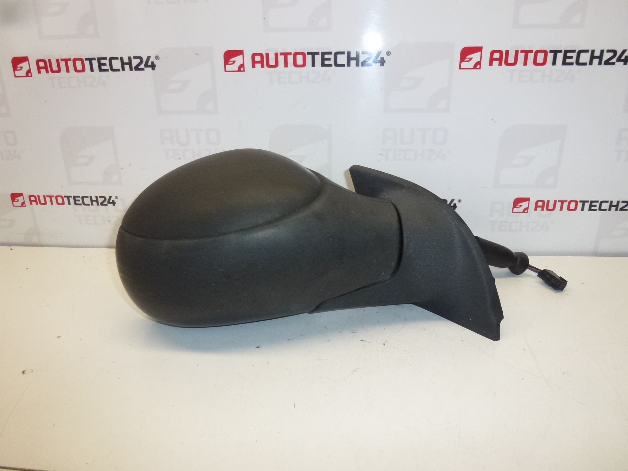 Огледало дясно електрическо Citroën C3 8149FK