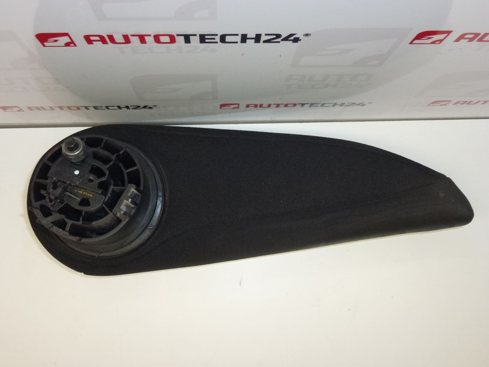 Ляв подлакътник Citroën Peugeot 8831C8 8830PT