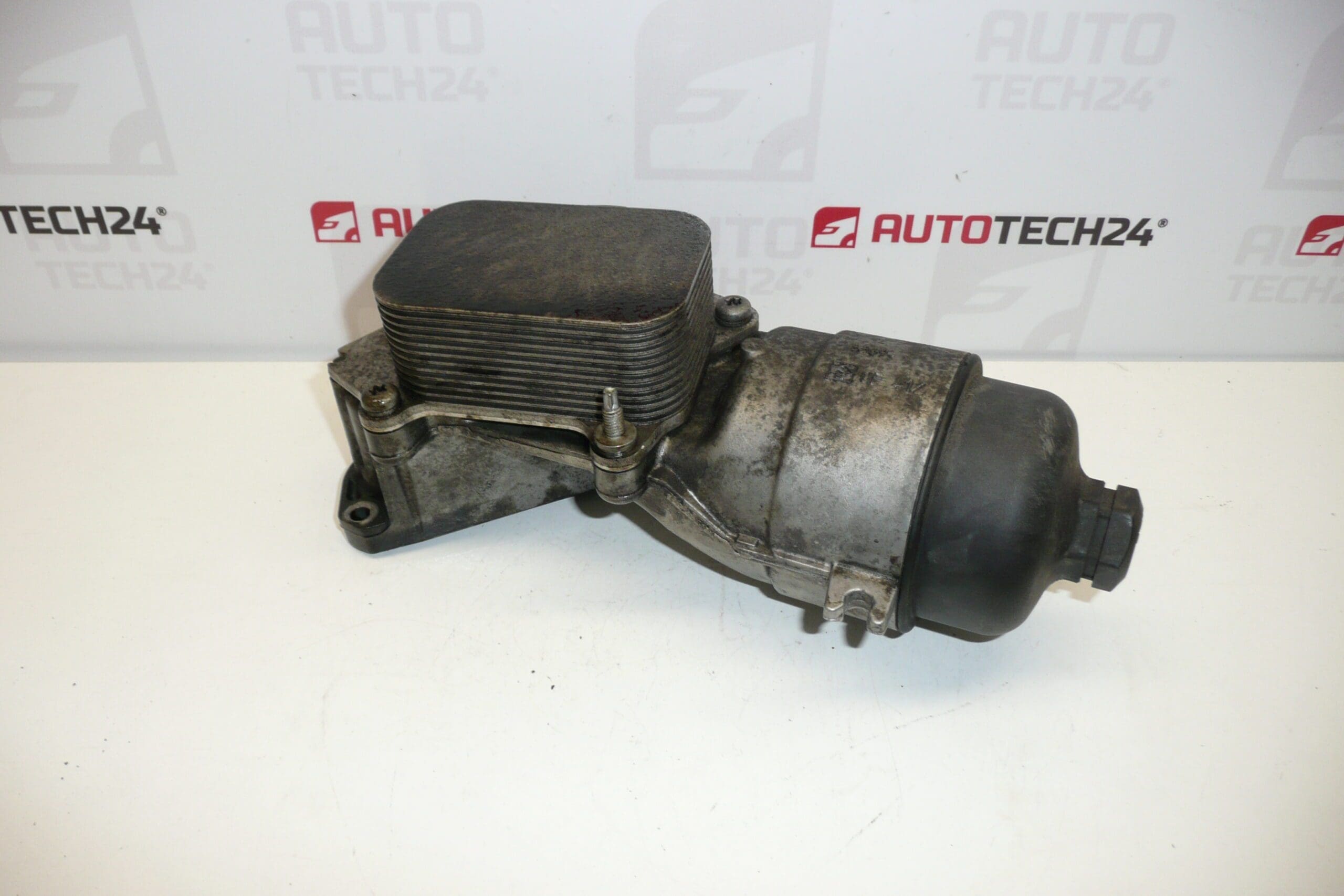 Обменник масло-вода 1.4 1.6 HDI 9641550680