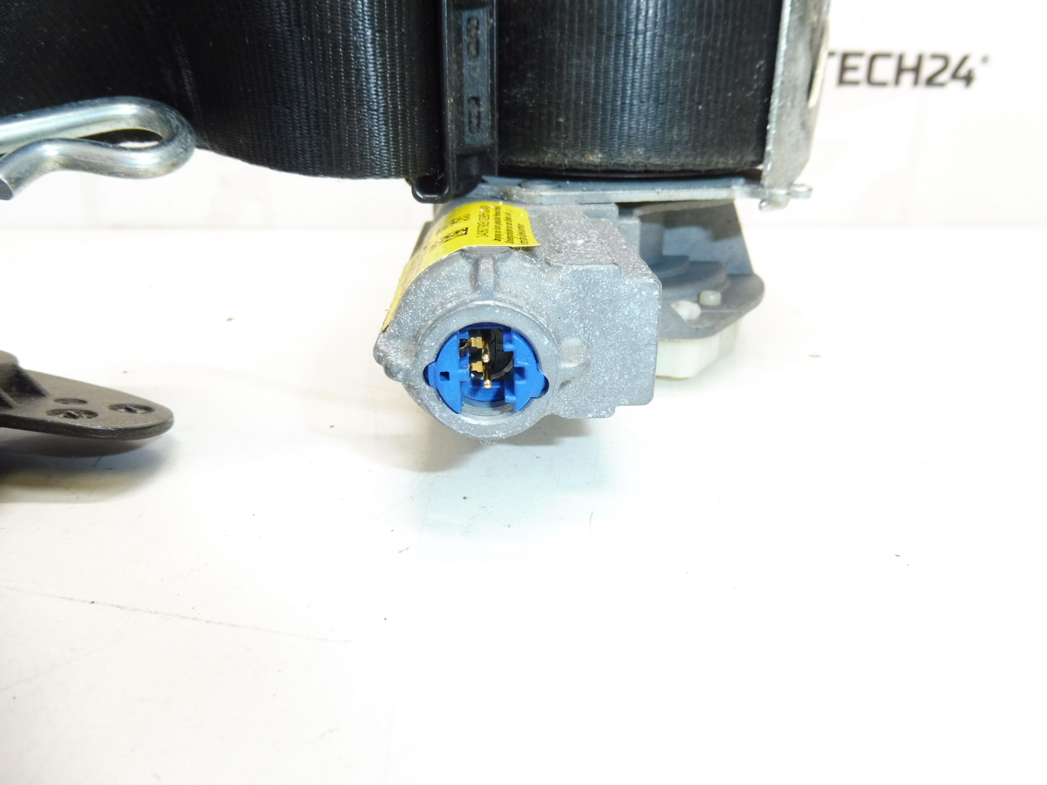 Ляв колан Peugeot 3008 5008 34071115E 8975HL