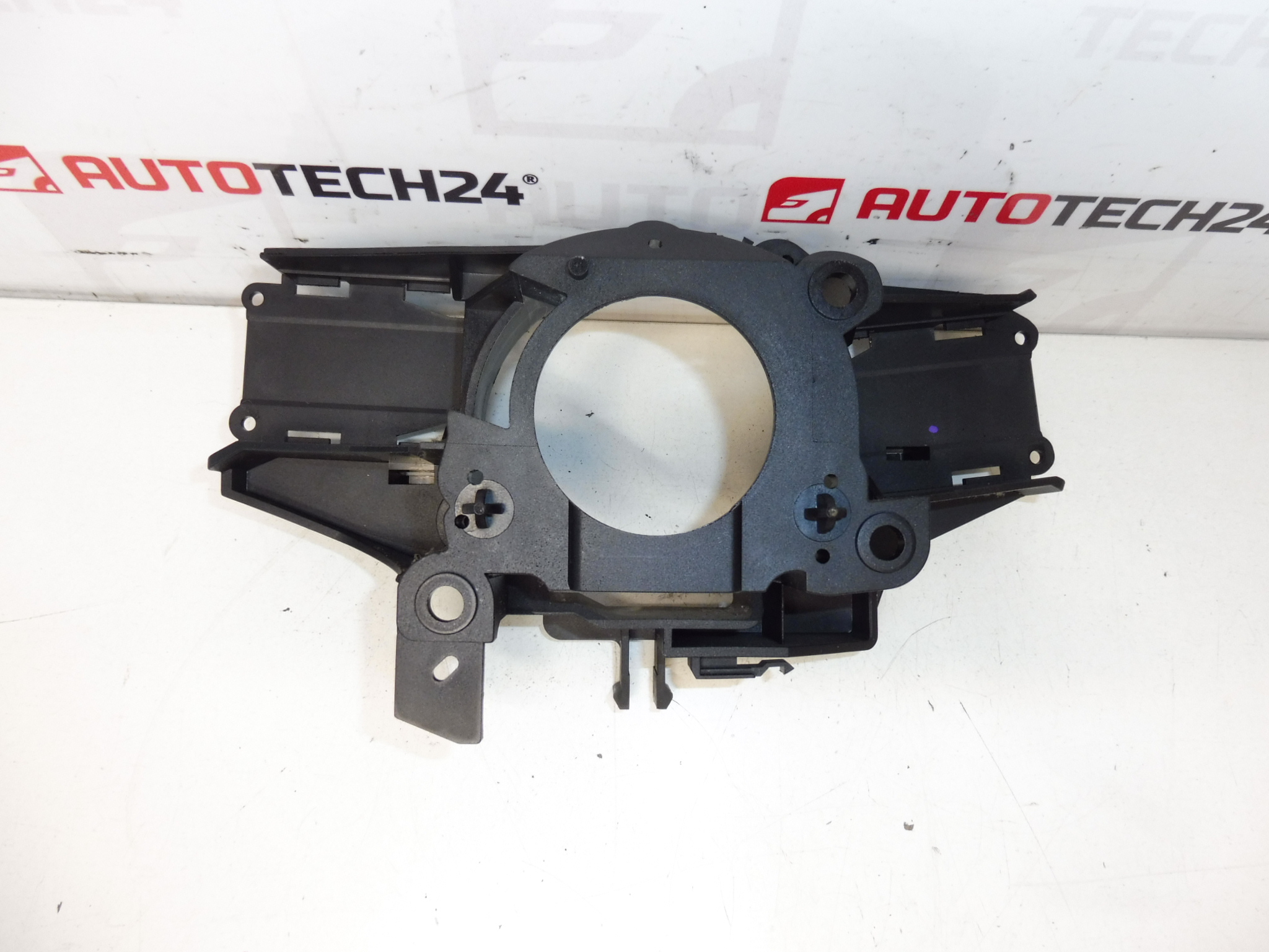 Държач на управляващите елементи под волана Citroën Peugeot 9631626080 61557024 6239K0