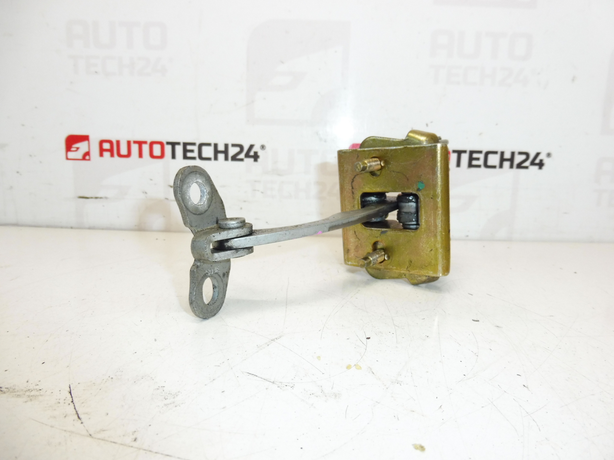 Doraz задните врати Citroën Xsara 9181C0