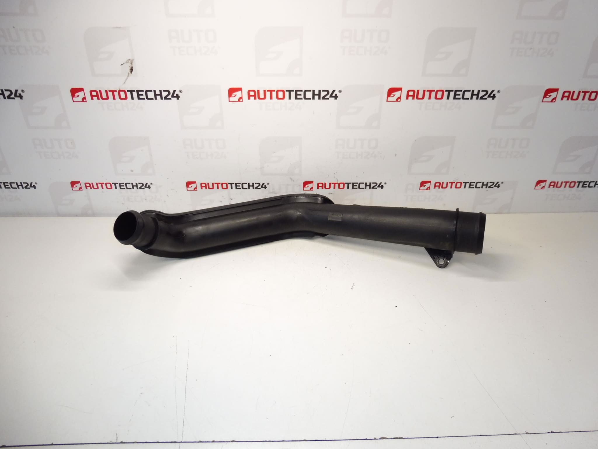 Турбо тръба Citroën Peugeot 2.0 2.2 HDI 1487755080 0382X6