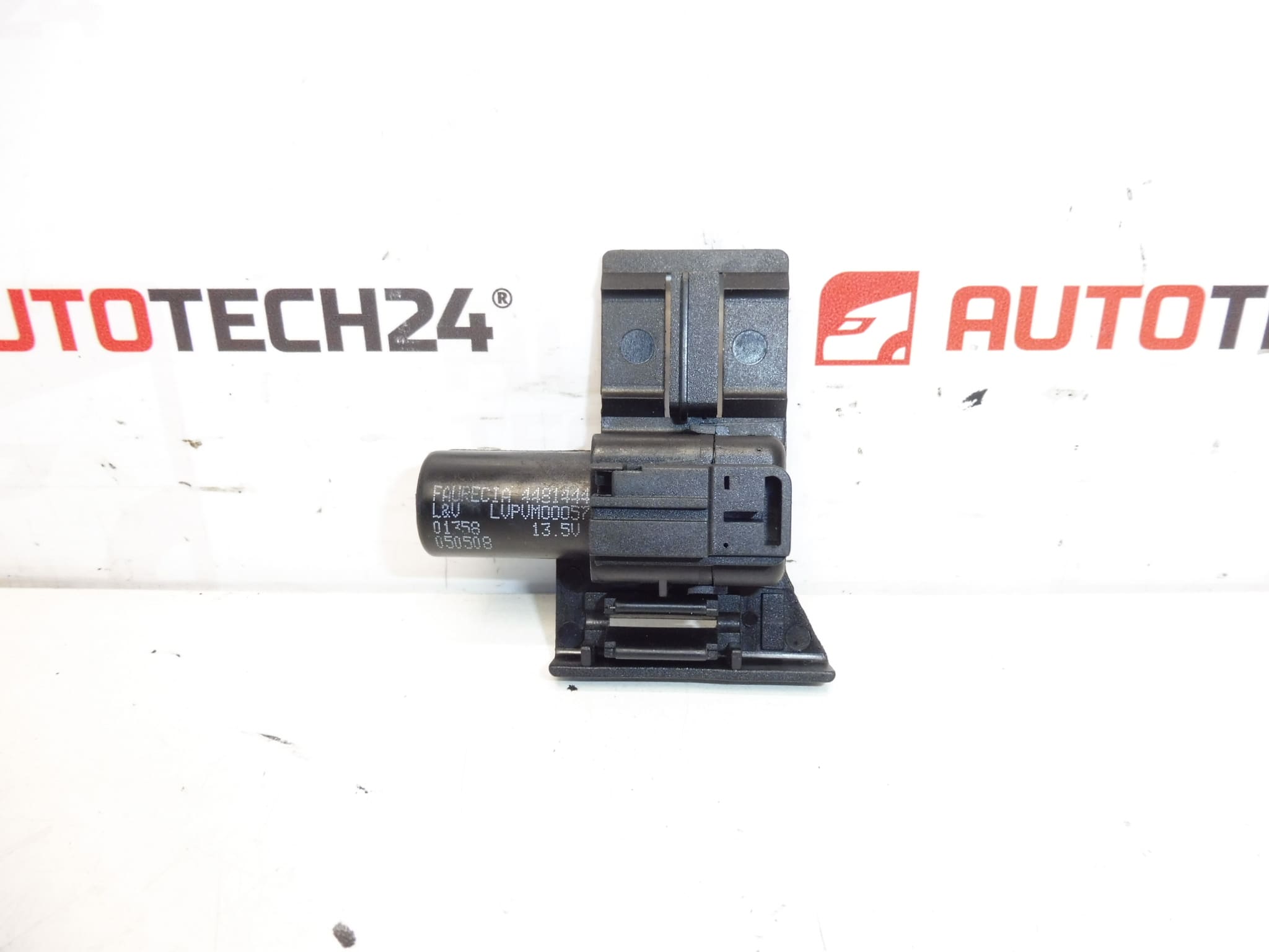 Вибратор Afil в Citroen Peugeot Faurecia 4481444 седалка