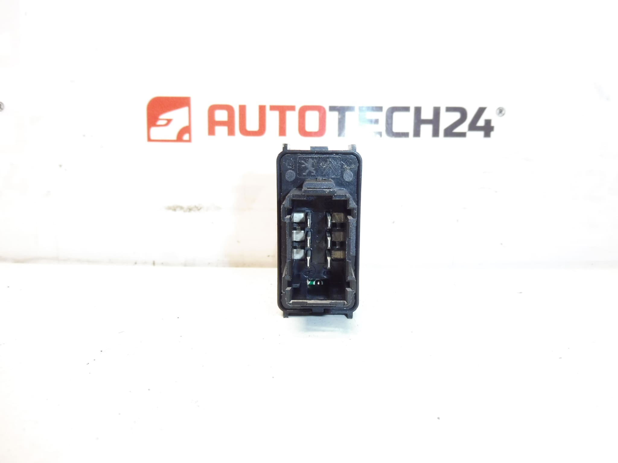 Регулатор на прозореца Citroen C-Elysée Peugeot 301 96657927ZD - Image 2