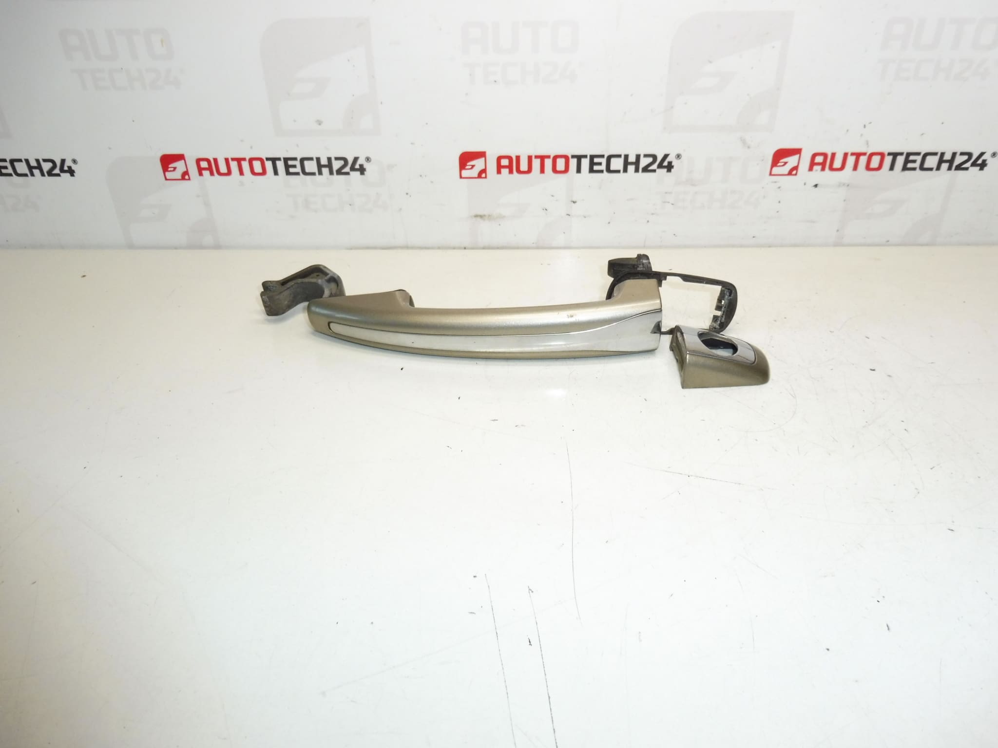 Дръжка на вратата на шофьора KCHC Citroën 9101hr