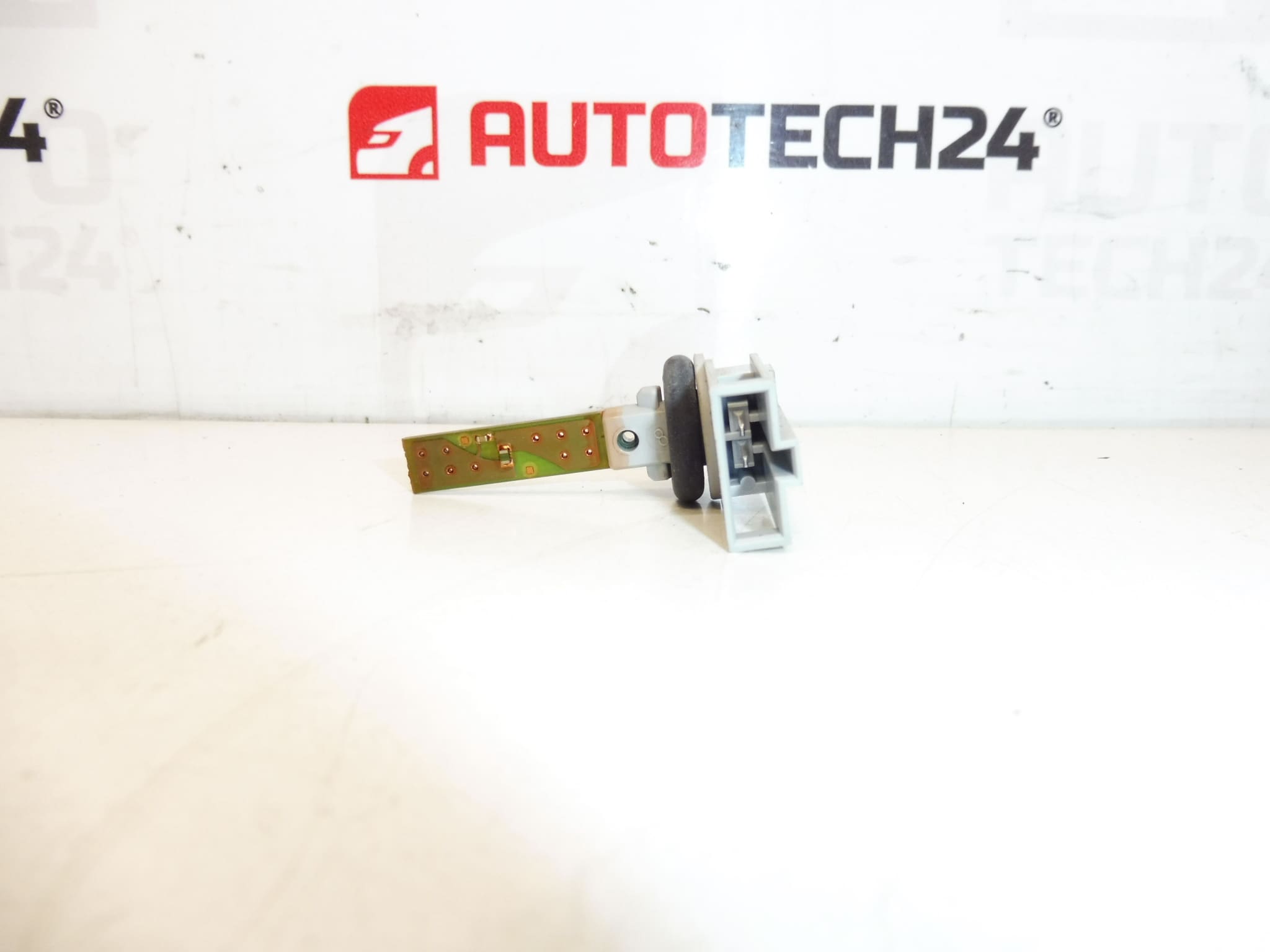 Датчик за температура Valeo T1000212E Citroën Peugeot 643664 - Image 2