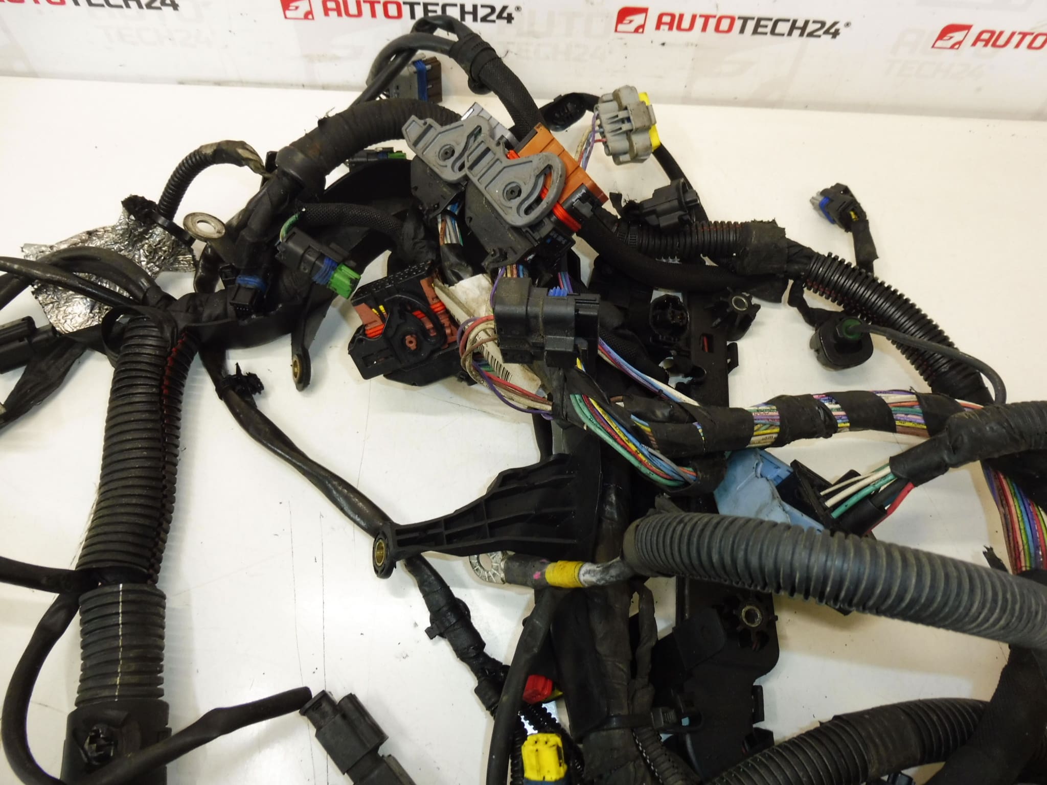 Основен Моторен Сноп Citroën Peugeot 1.6 HDI 9687152280 6569ZY - Image 2