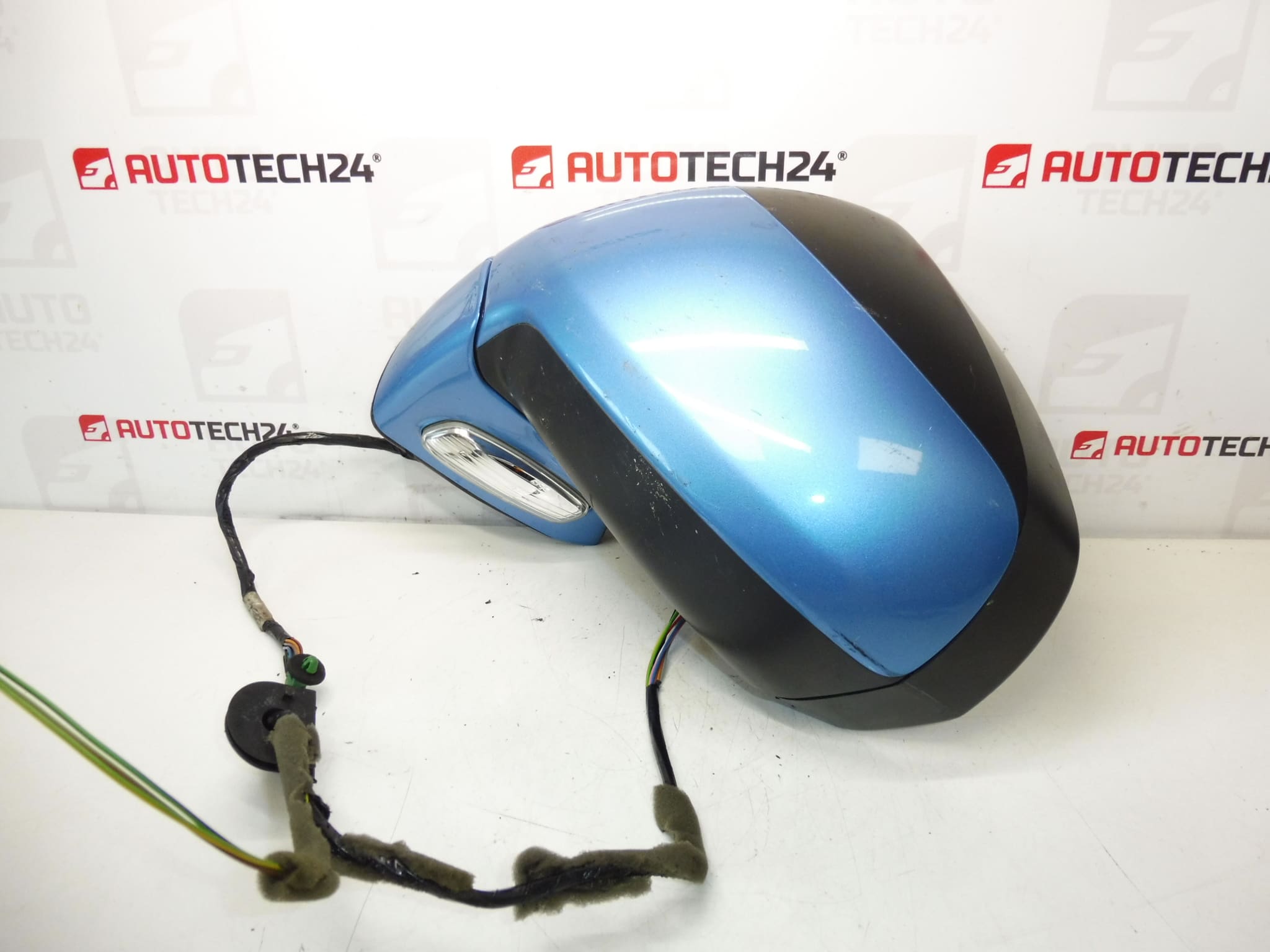 Ляво огледало Knyc Citroën C4 Picasso 96850509xt 8153H4