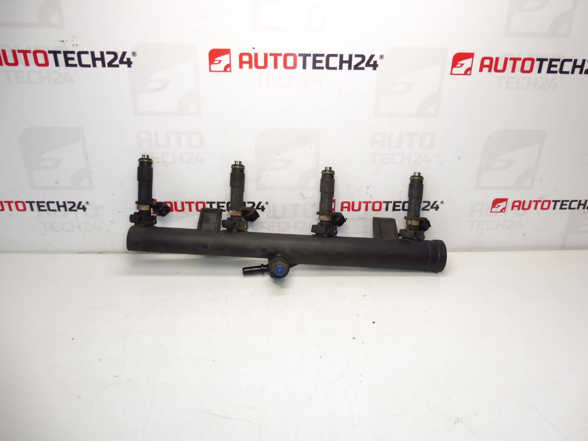 Citroën Peugeot 1.8 16V и 2.0 16V 157088 1984g3