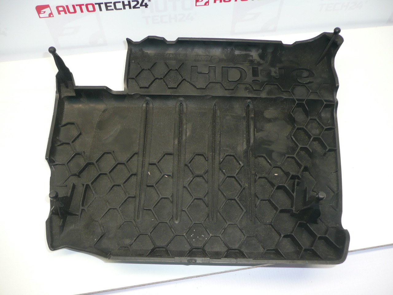 Кора двигател 1.6 HDI Peugeot 9659999880 0137E5