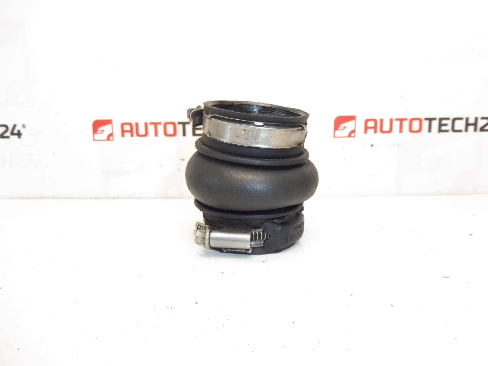 Turb 1.6 HDI Citroën Peugeot маркуч