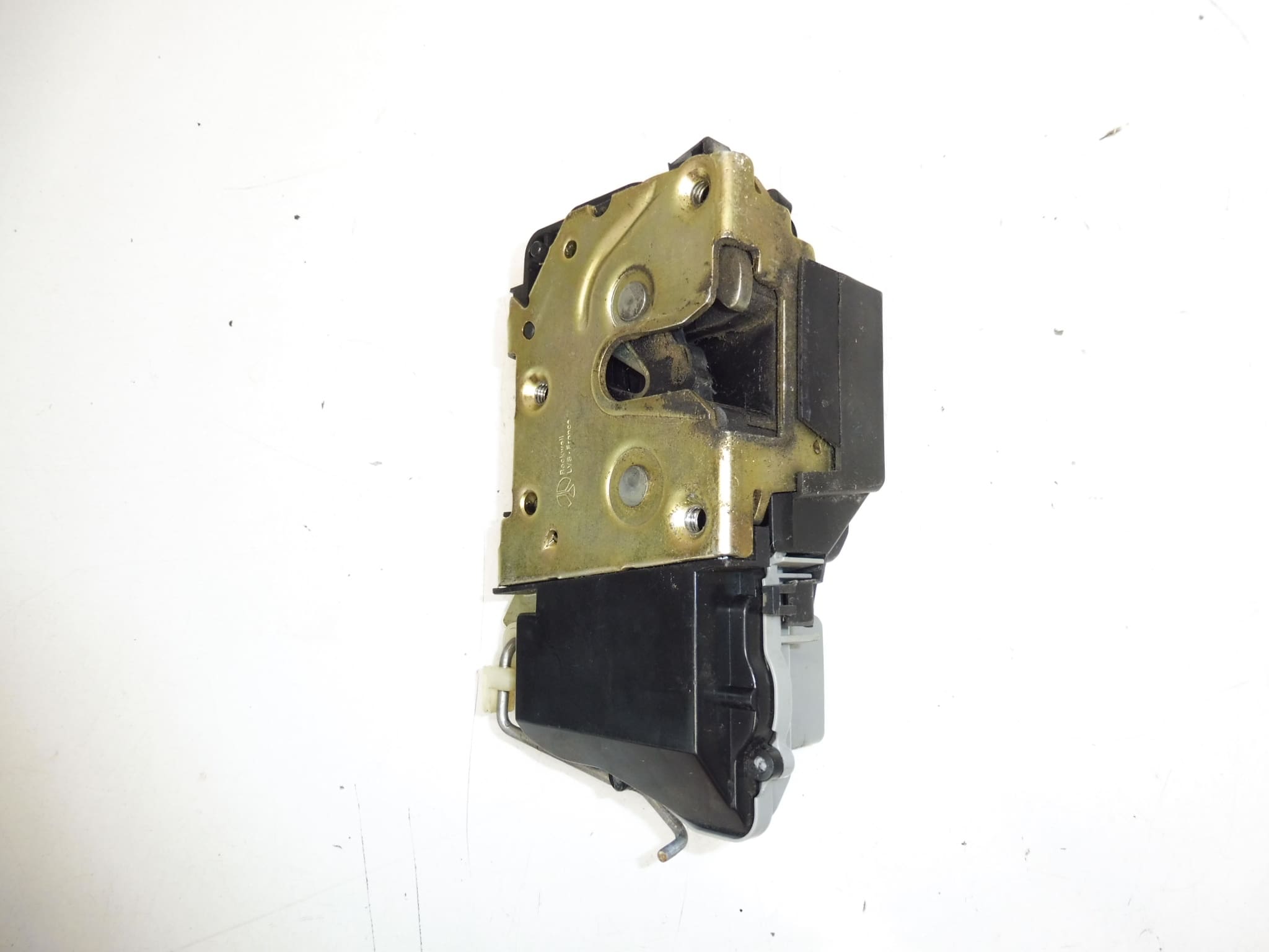 Заключване за предна дясна пътническа врата Peugeot 307 9136L2 - Image 2