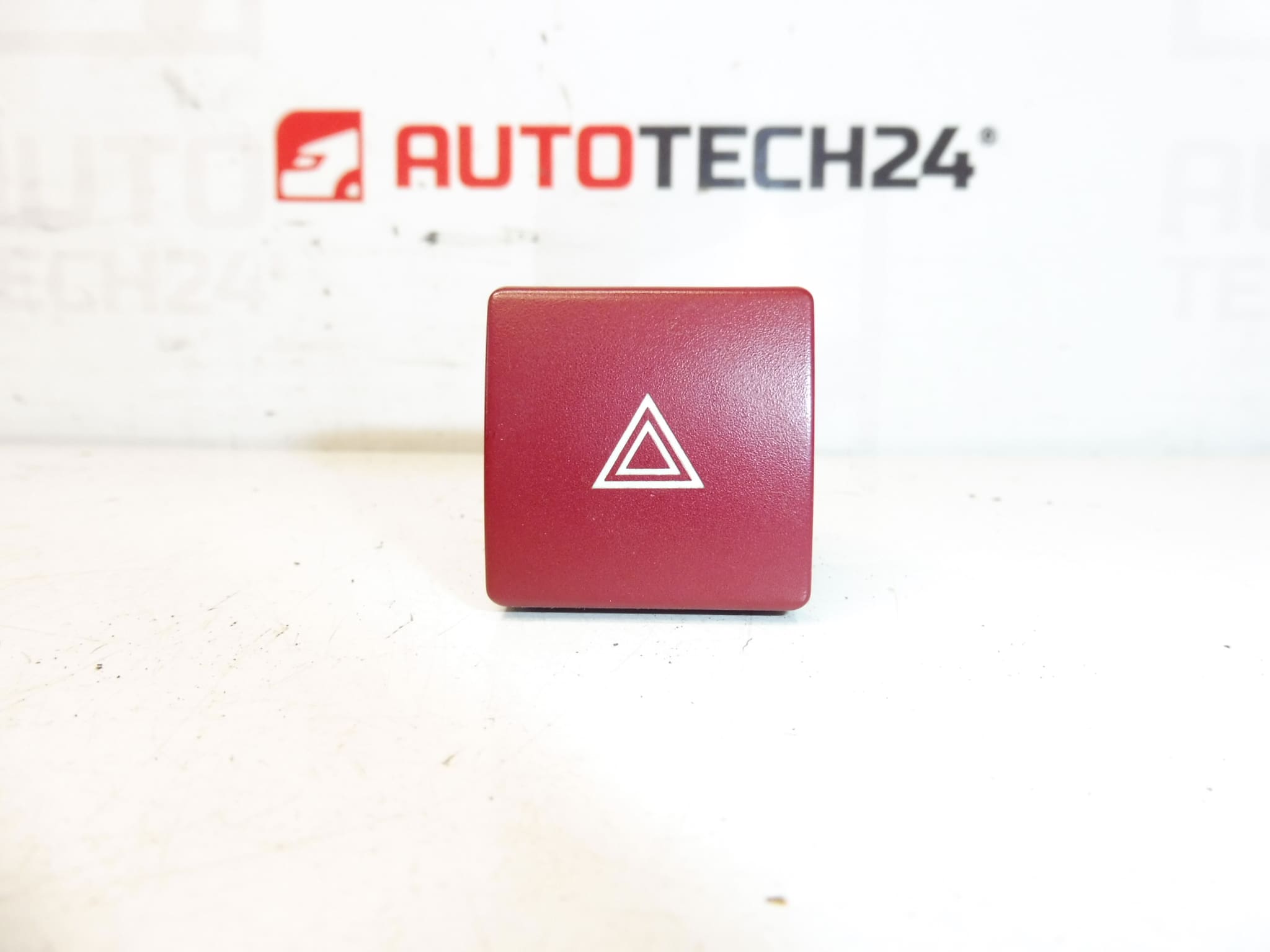 Citroën Peugeot 96583113KR 6990L2 ПРЕДУПРЕЖДЕНИЯ