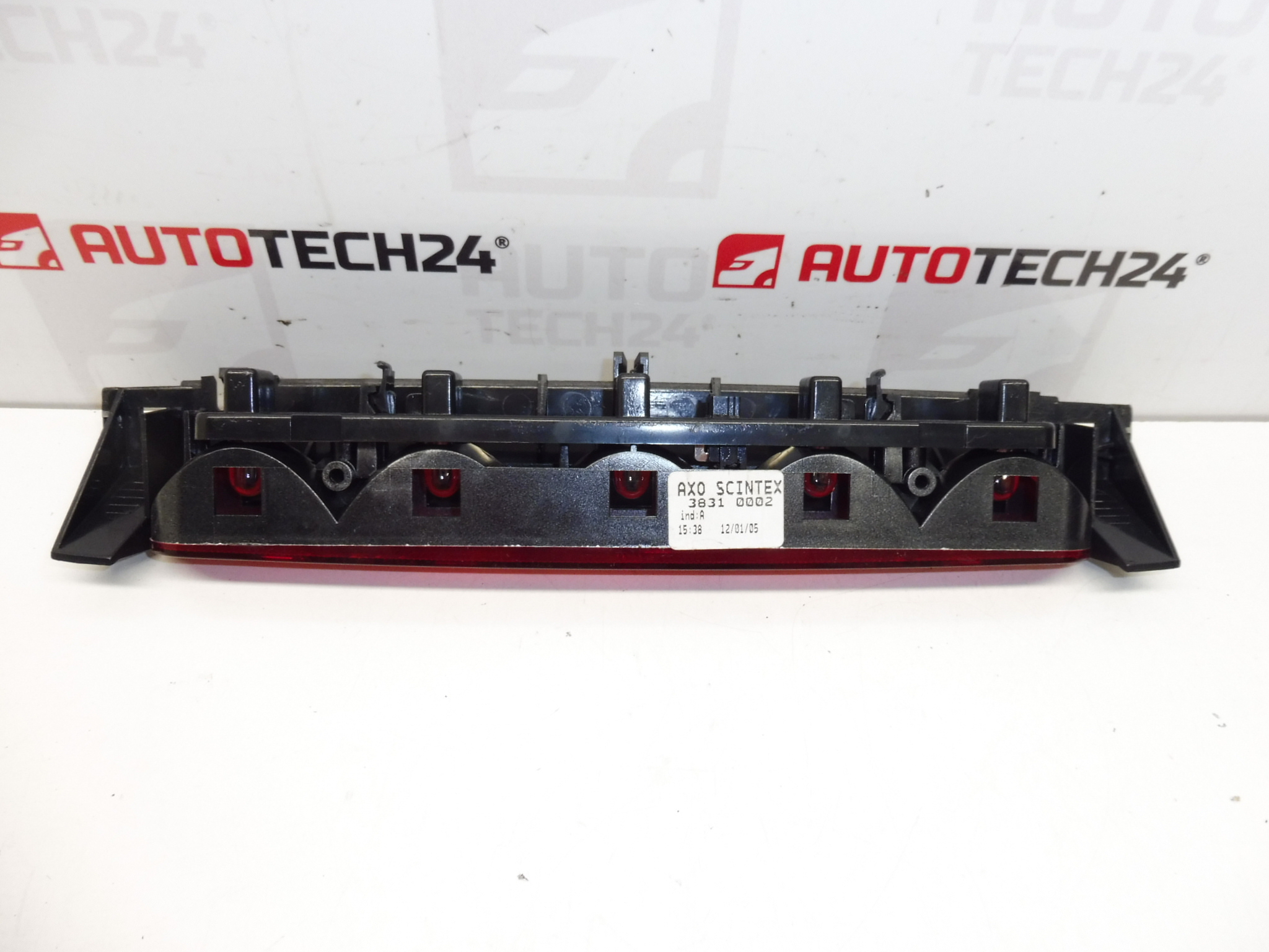 Третата спирачна светлина Peugeot 807 Citroen C8 1401159980 1489380080