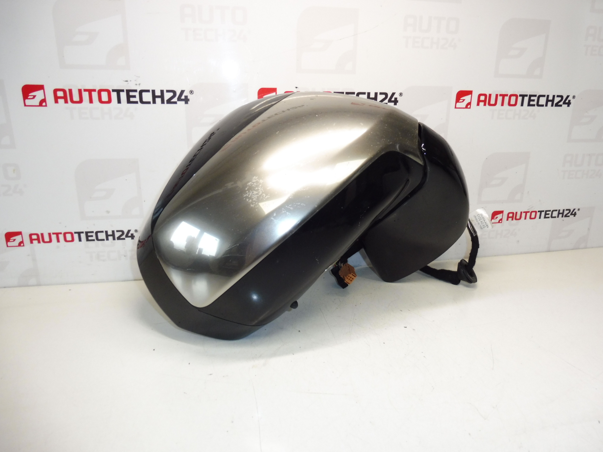 Дясно огледало Chrome Citroën C3 Picasso 1609347580