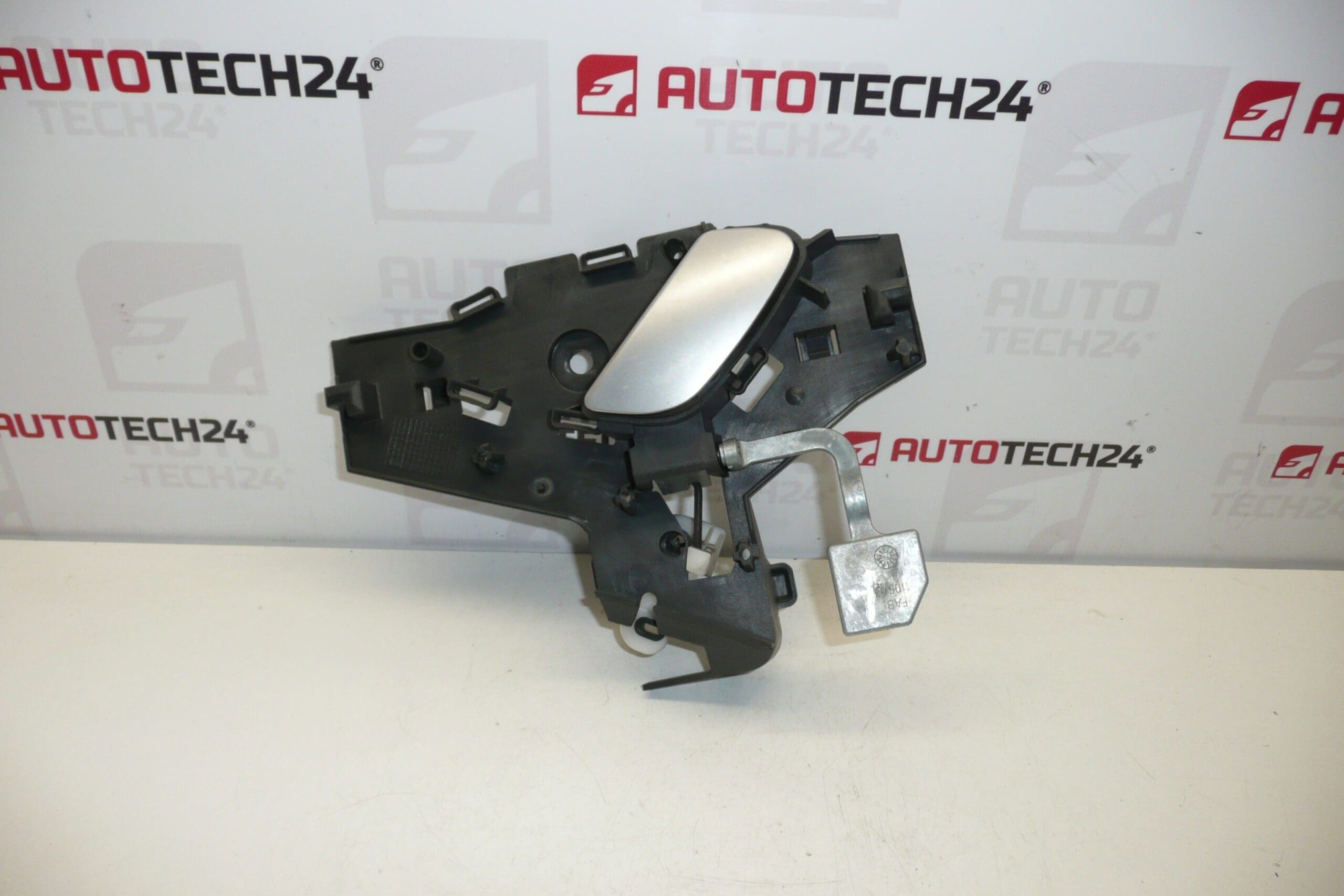 Вътрешна дръжка на предна лява врата Citroën C5 I и II 9649218477