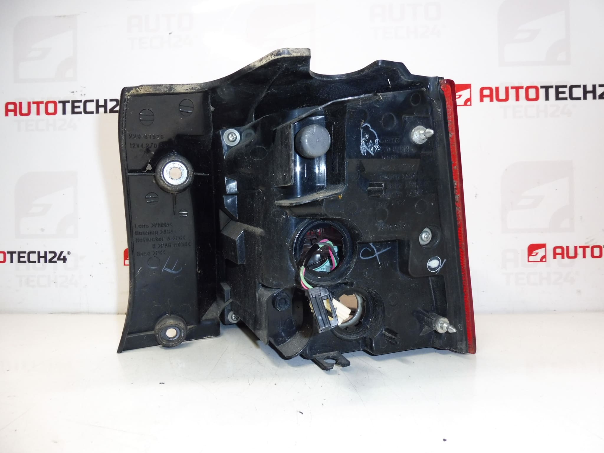 Ляв заден калник Citroën C-Crosser 6350EH - Image 2