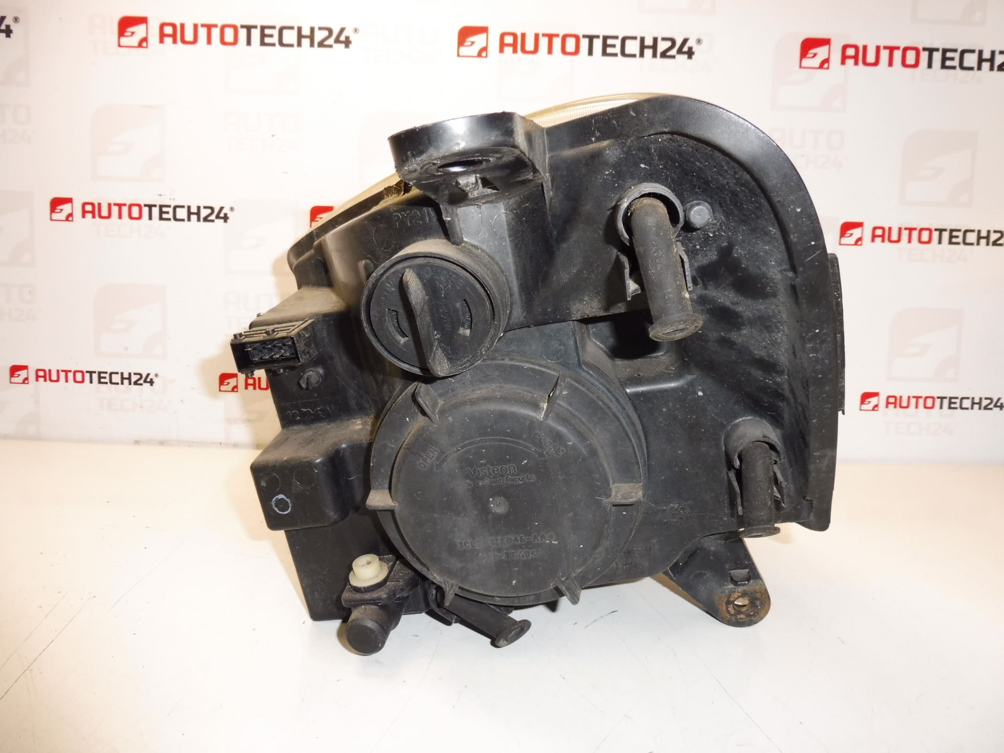 Права светлина Citroën Berlingo Peugeot Partner 9644150880 799980 - Image 2