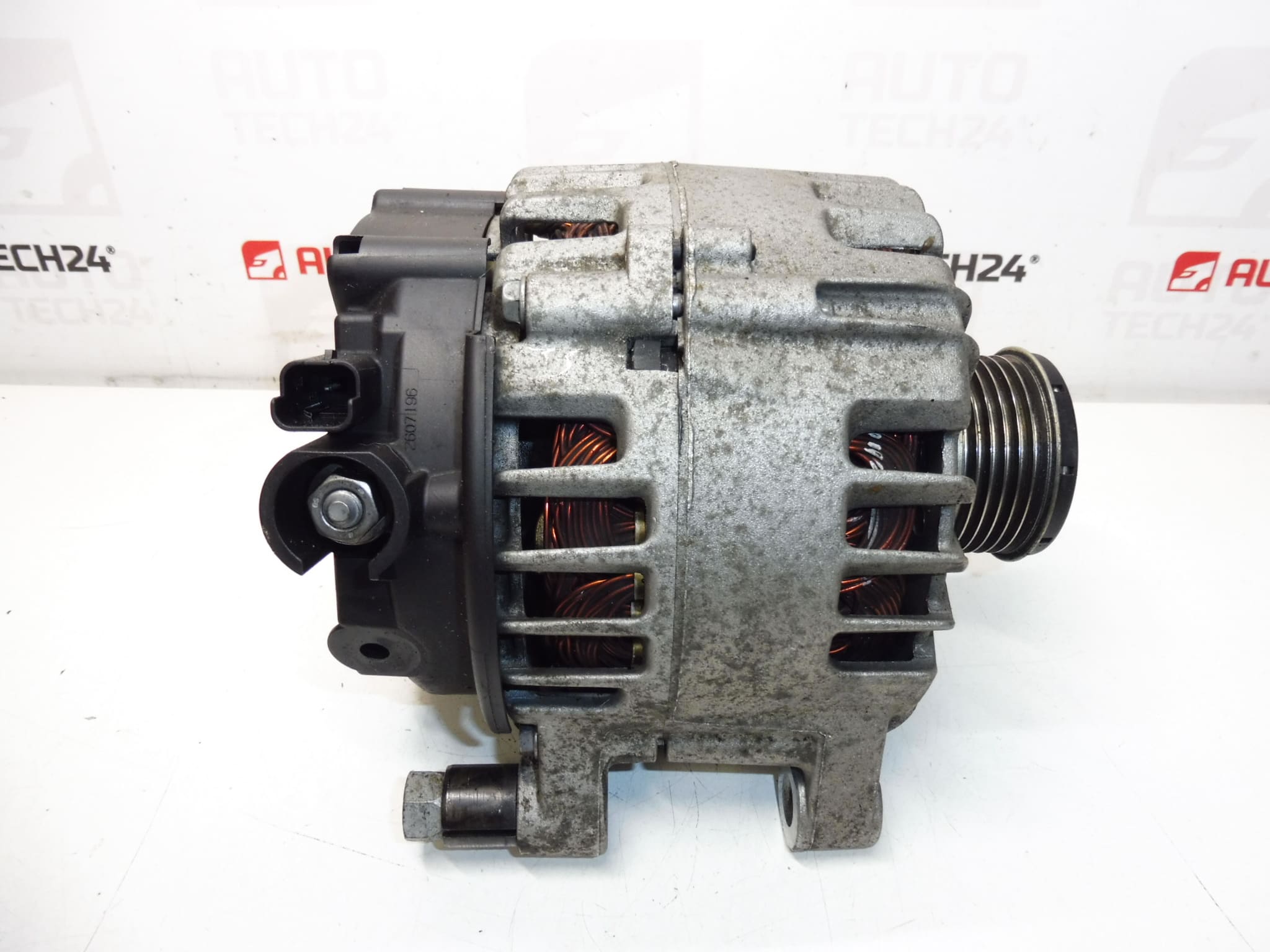 Алтернатор Valeo CL15 64000 км Citroën Peugeot 1.6 e-HDI 9678048880 5705KV - Image 2
