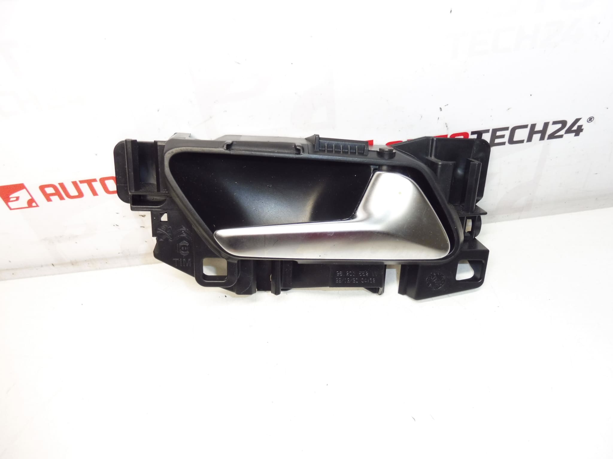 Дръжка дясна Citroën Peugeot 98201552VV 98000002VV