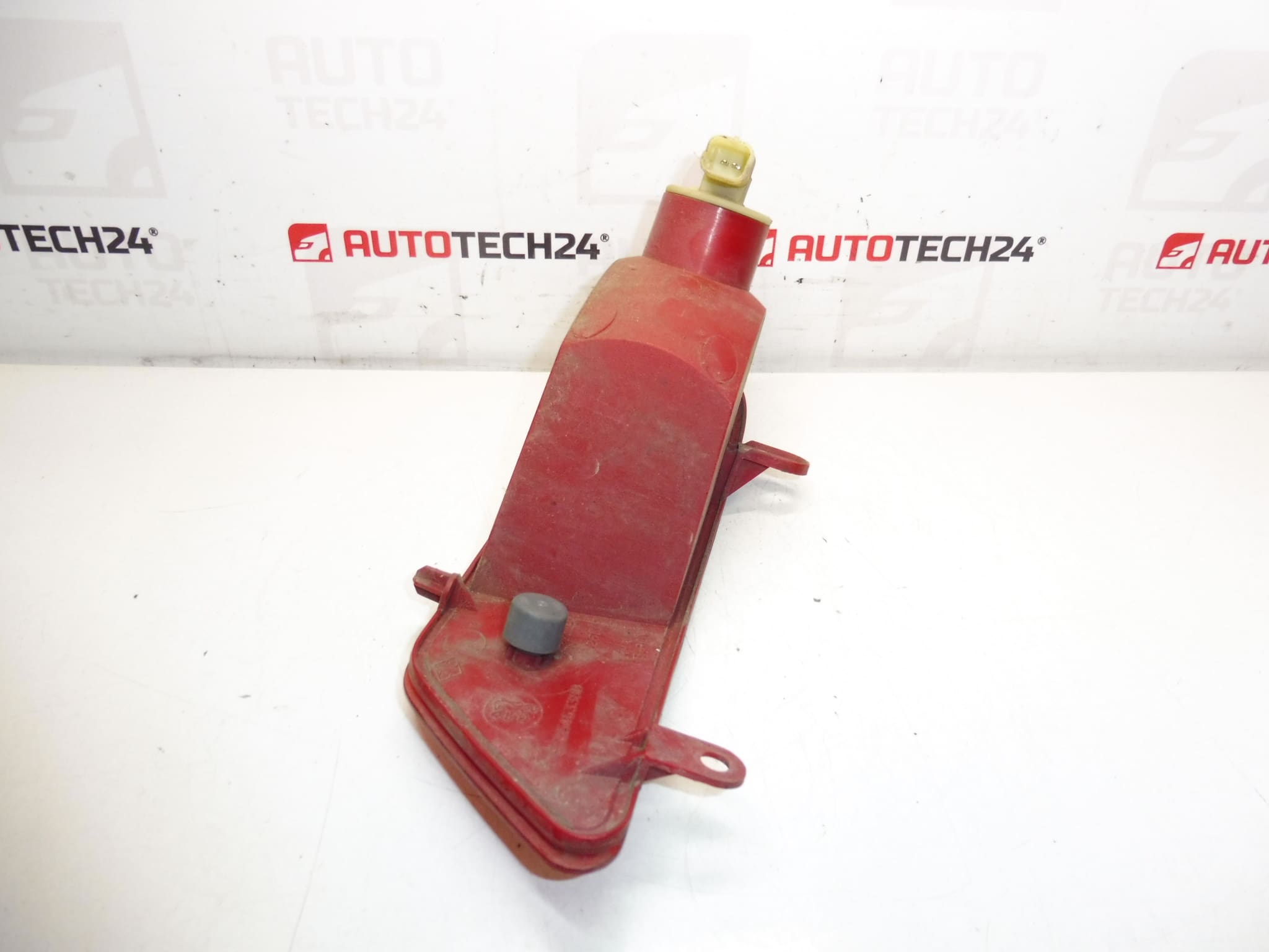 Фар за мъгла ляв Peugeot 3008 9685463380 6350HG - Image 2