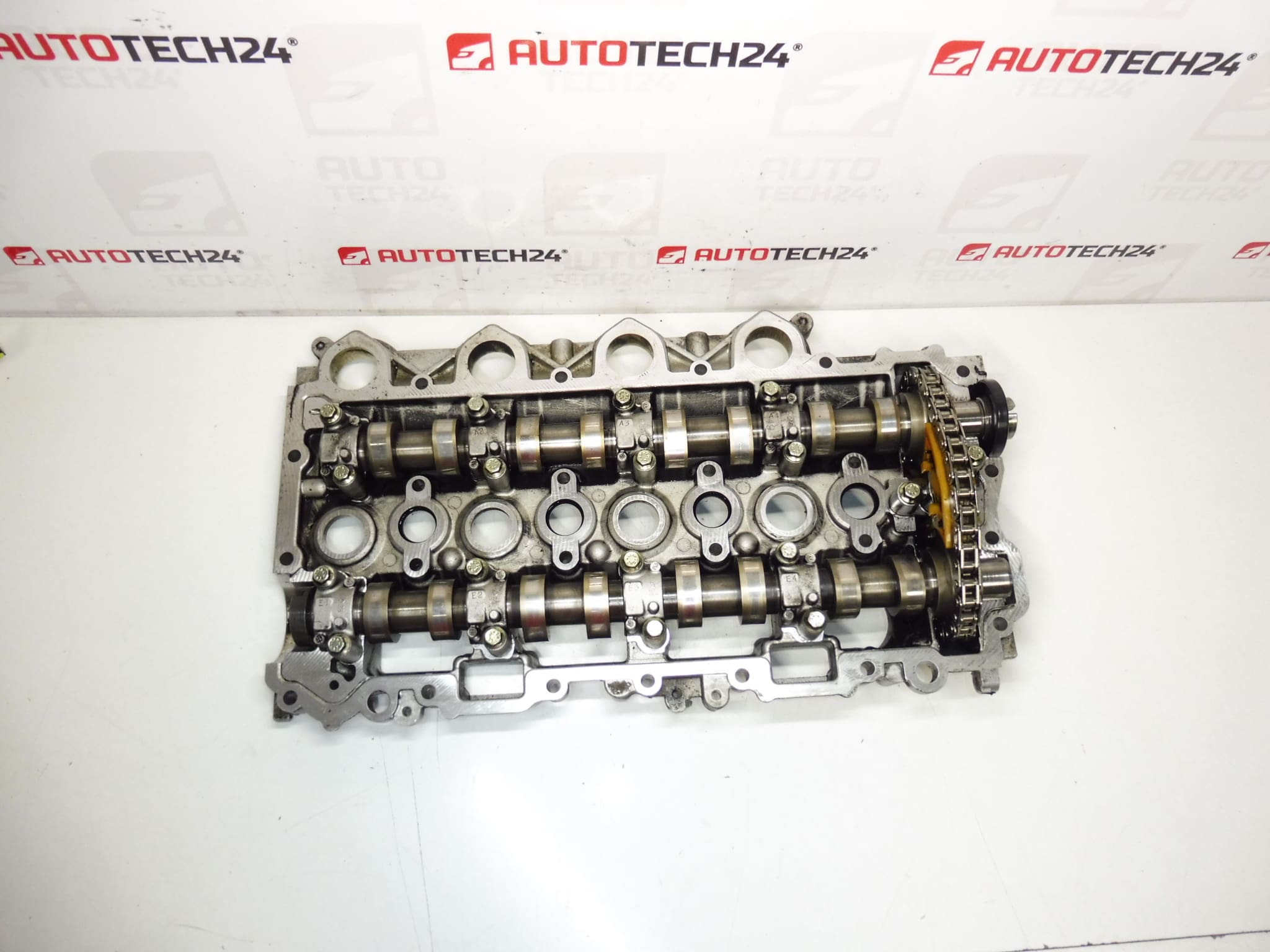 Комплект гърбица 1.4 HDI 16V Citroën Peugeot 0801Z9 0801AH