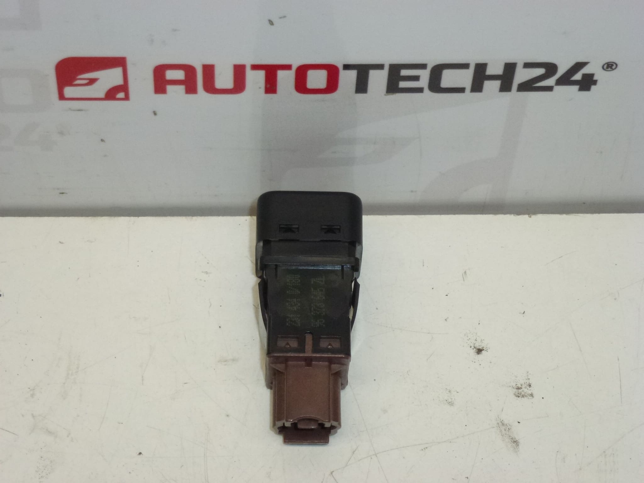 Превключвател за пътническа въздушна възглавница Citroën Peugeot 96373645XT 8216F2 - Image 2