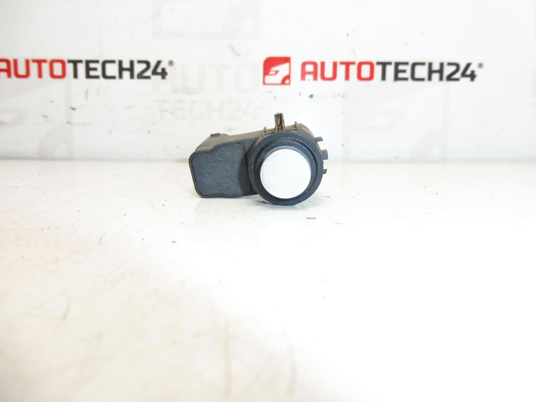 Сензор за паркиране EZRC Citroën Peugeot 9677783280 9677782980 6590JE
