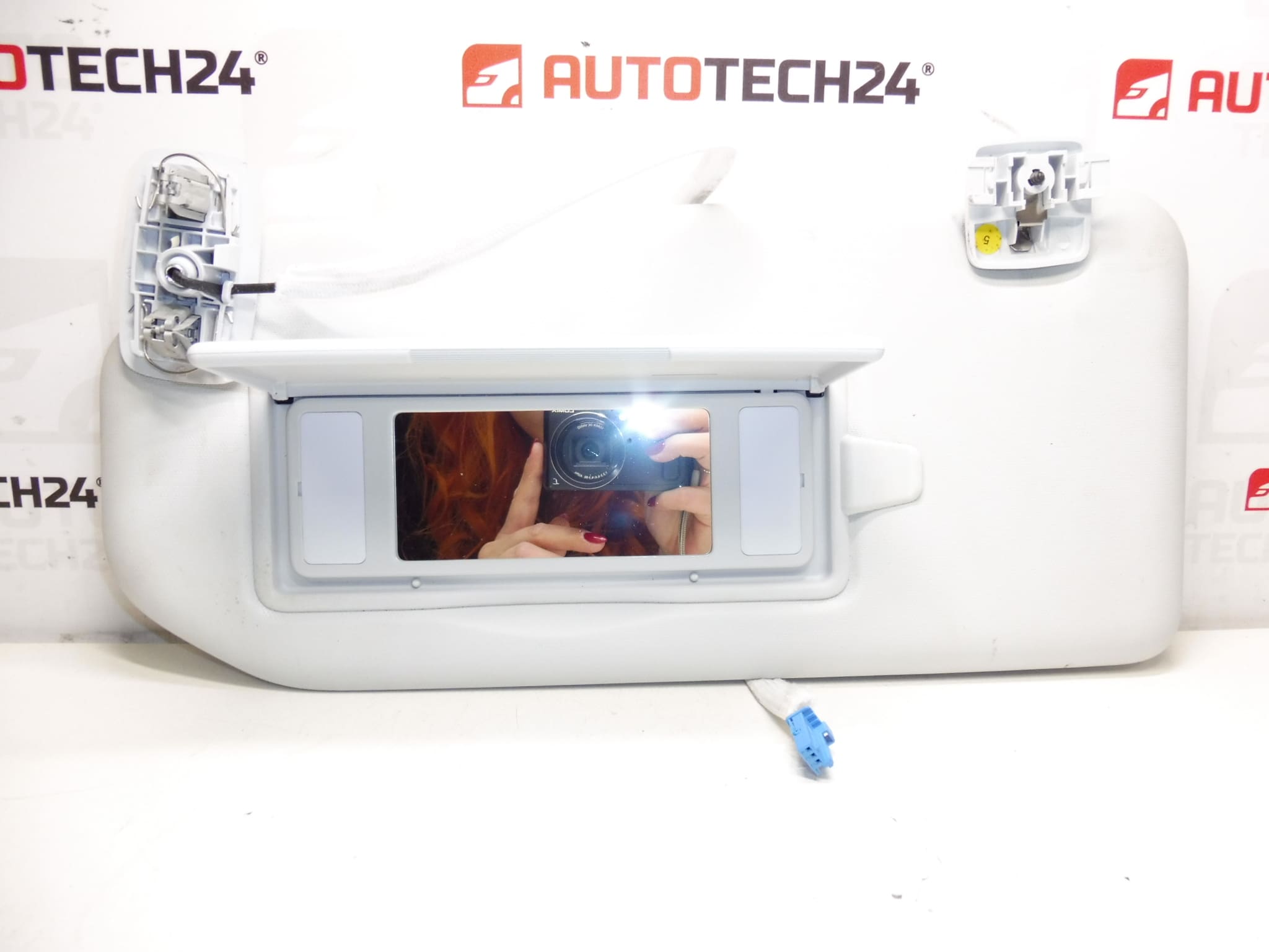 Шофьорски сенник Peugeot 308 T9 16105437PR 98284441PR - Image 2