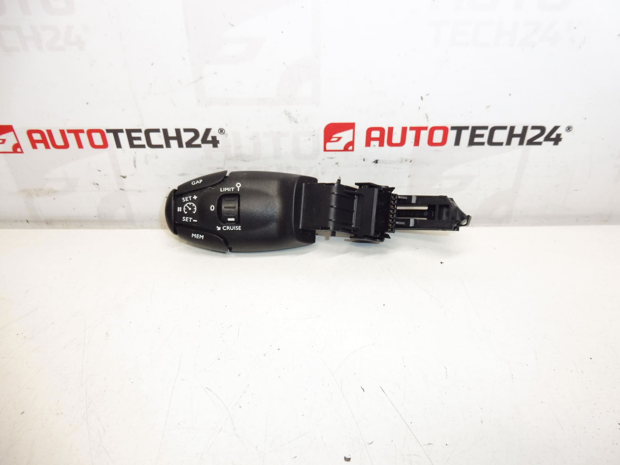 Темпомат Citroën Peugeot Fiat Toyota Opel 98095330ZD