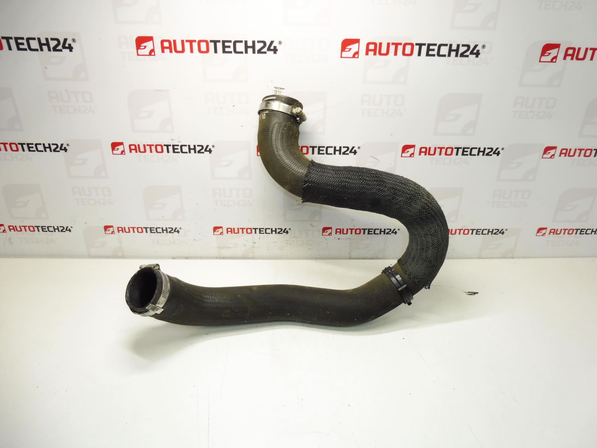 Въздушна връзка 1.5 HDI Citroën Peugeot 9820100780