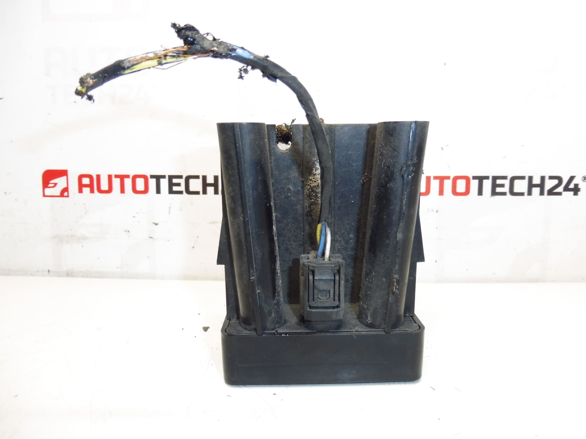 AFIL датчик 4 Citroën Peugeot 9659847480 6590W1 - Image 2