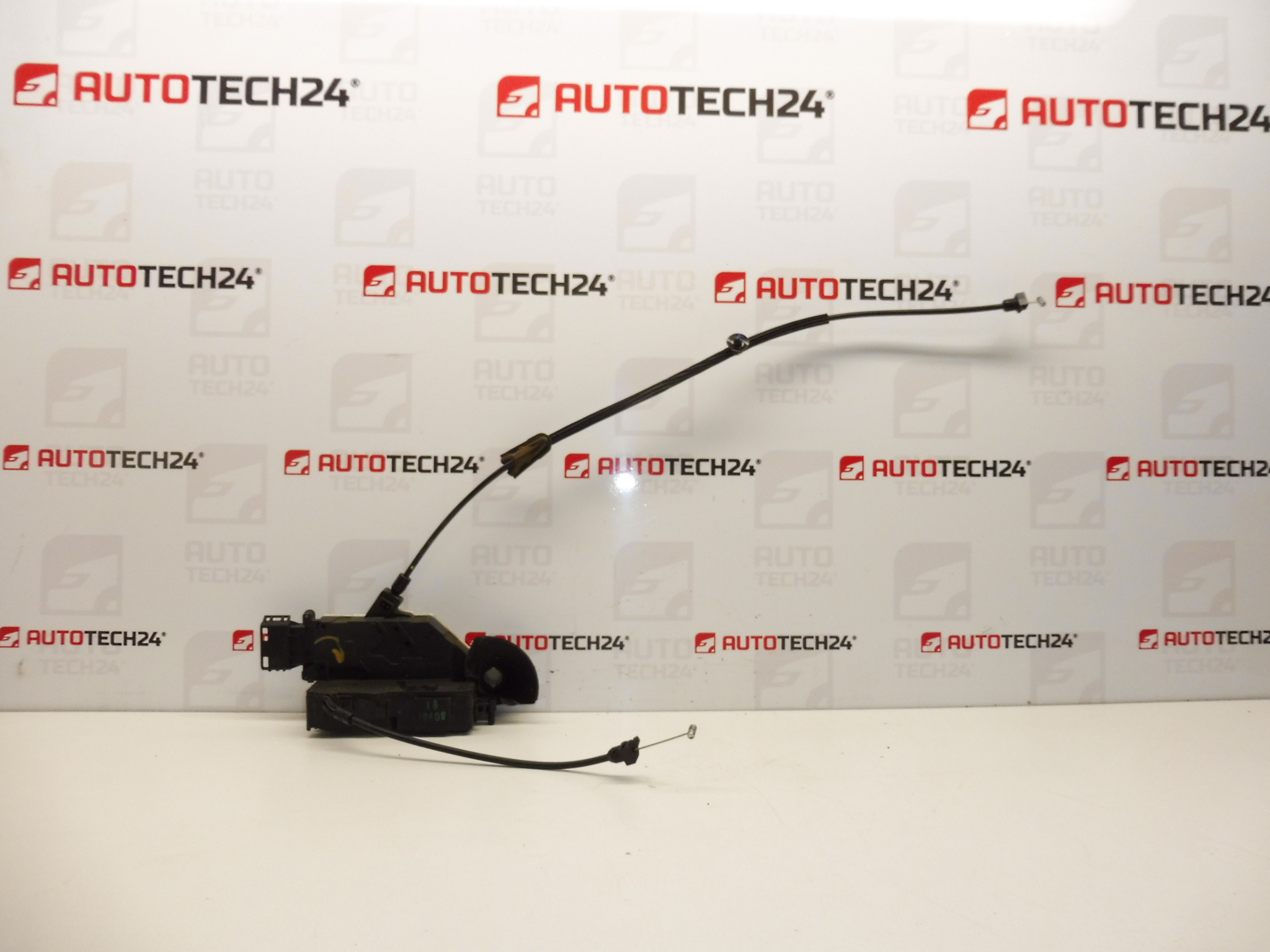 Пежо 207 ключалка на шофьорската врата 24090816 24087819 24091816