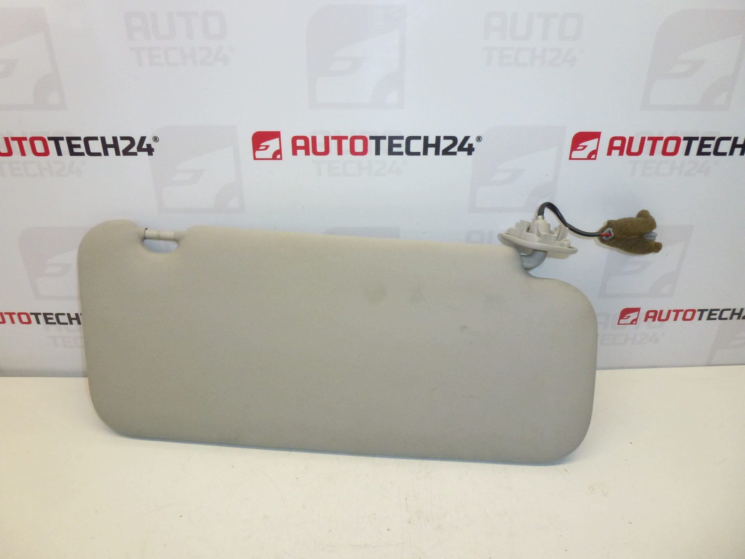 Сенник Citroën C5 I II ляв шофьор 8143NQ