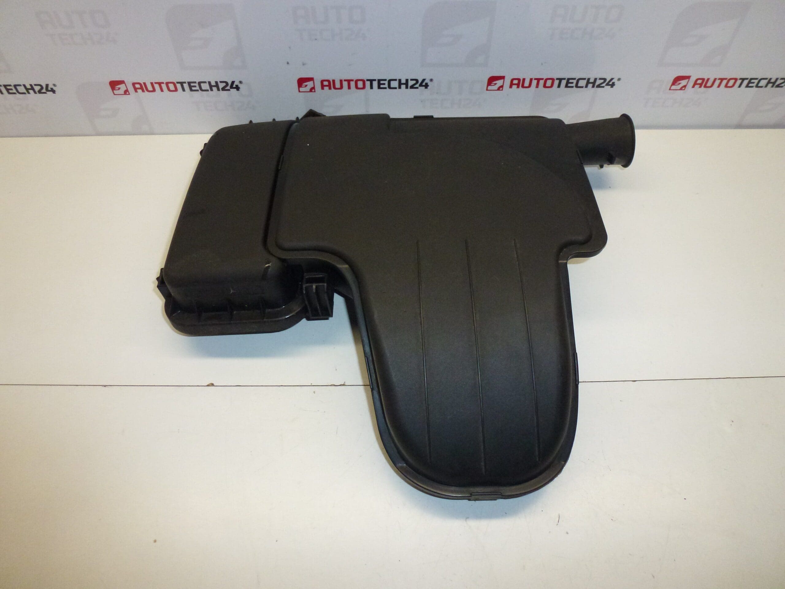 Сън на Citroën Peugeot 1.0 1KR 17705-0Q010 144089