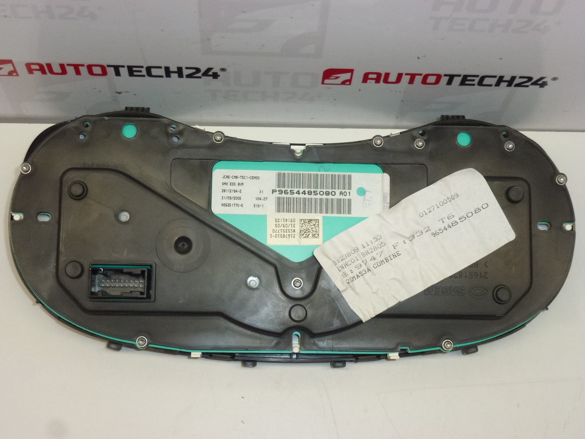 Тахометър Peugeot 307 II с пробег 215000 км 9654485080 6106N0