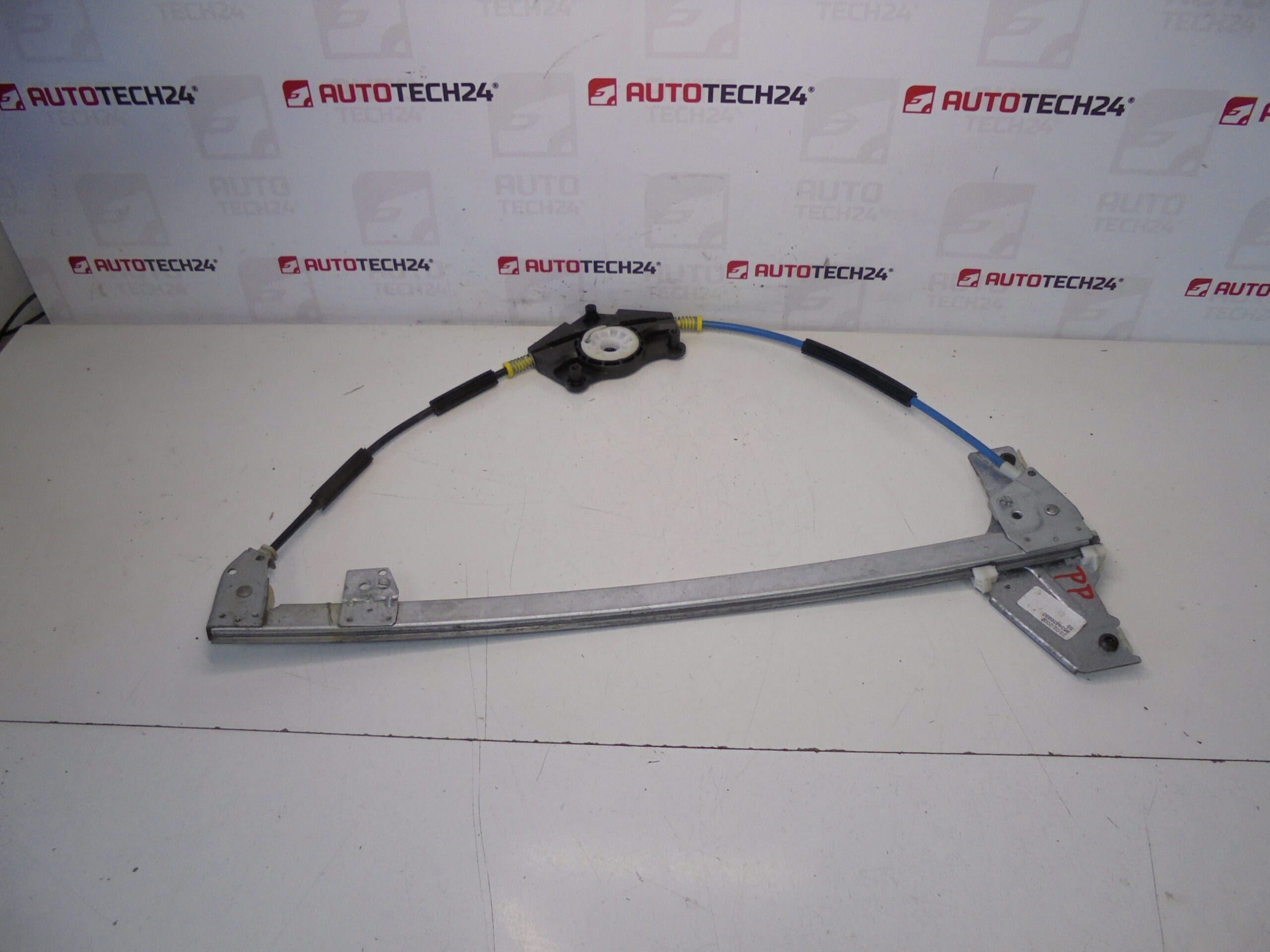 Peugeot 307 механизъм за повдигане на стъкло 9634456880 9222J9