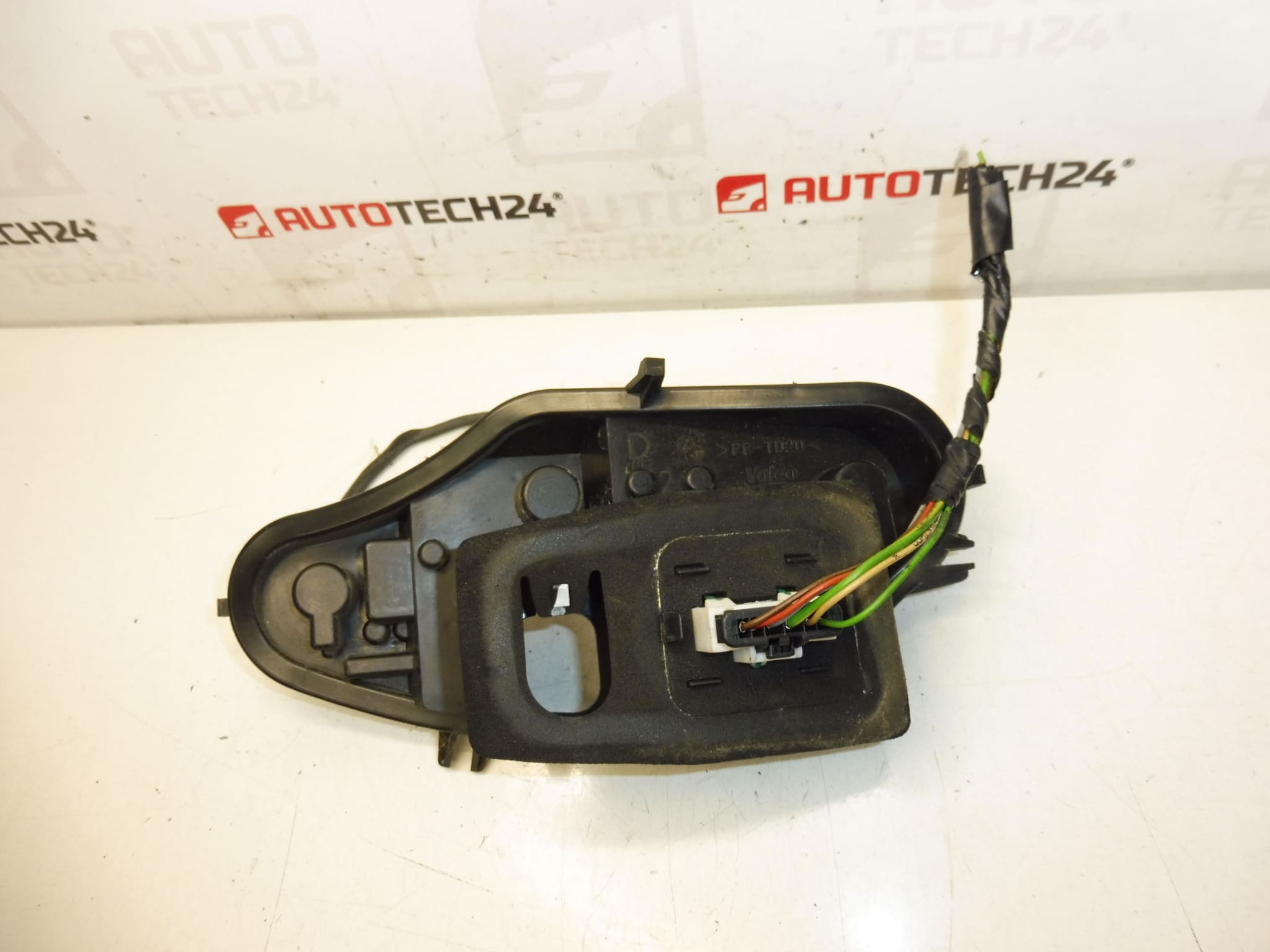Калник задна дясна лампа Citroën C3 II 6351KQ - Image 2