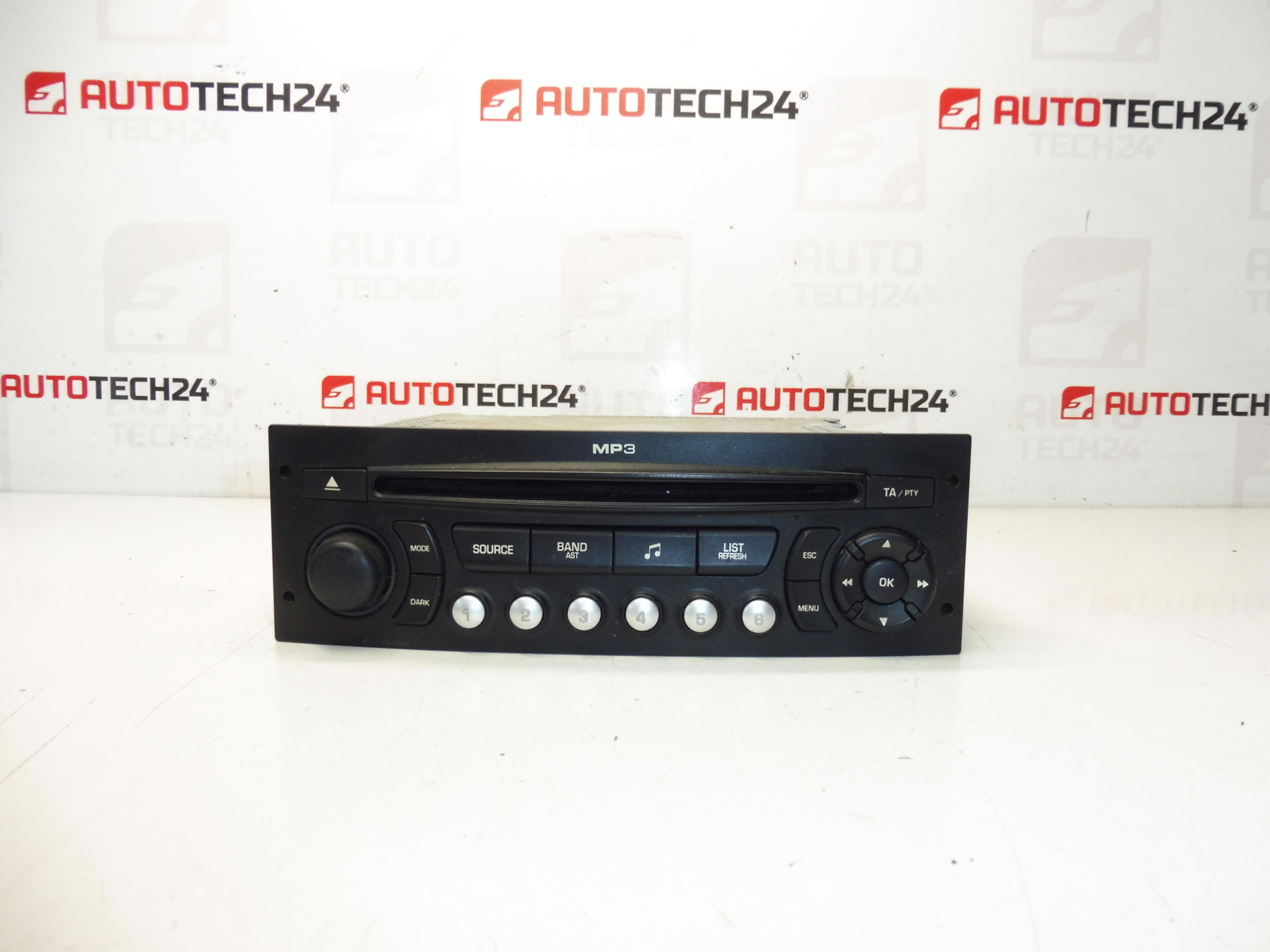 Автомобилно радио CD MP3 Continental RD4N1M-03 Ситроен Пежо 96662669XT