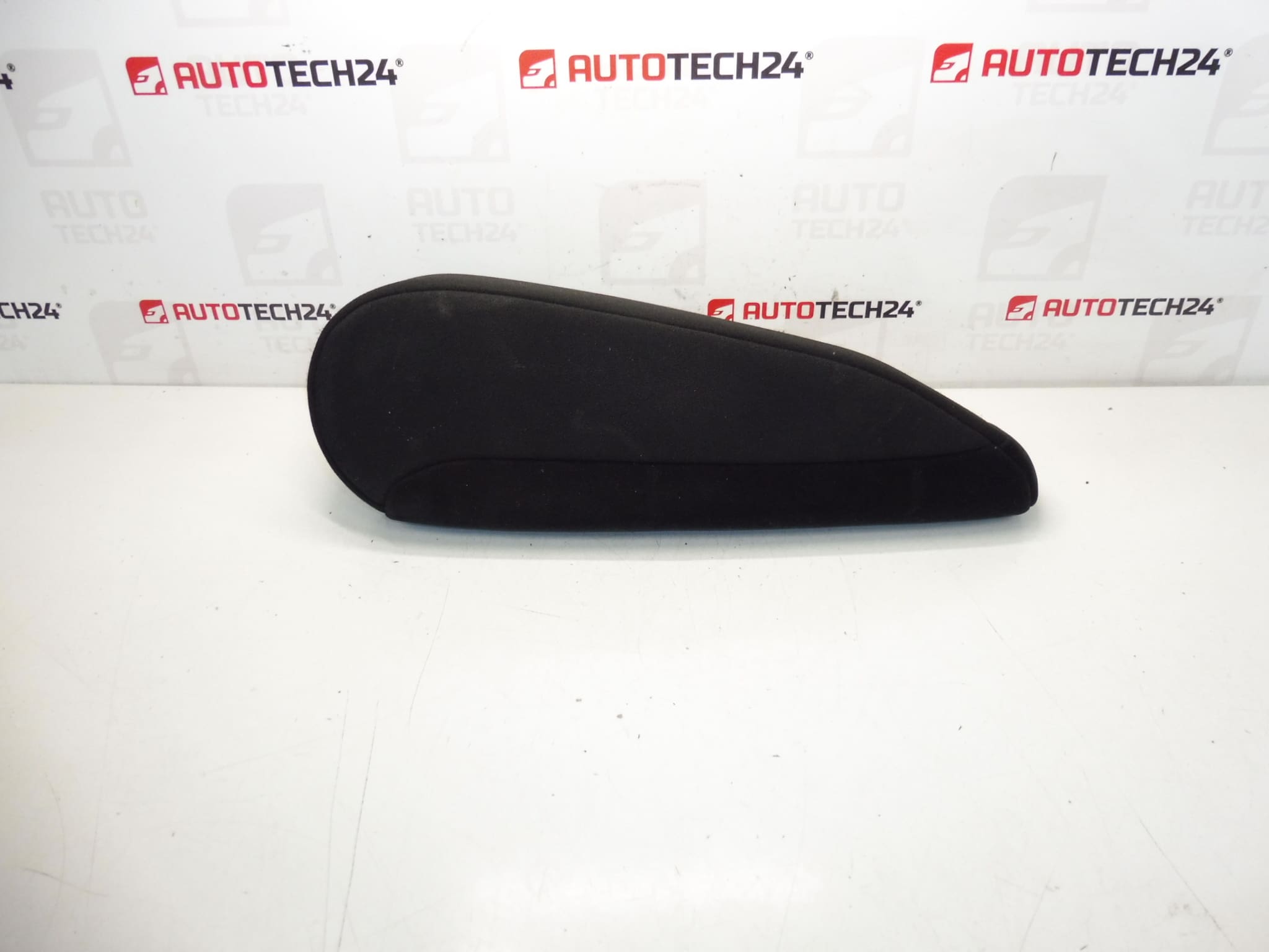 Подлакътник за пасажера Citroën C4 Picasso 8830PZ