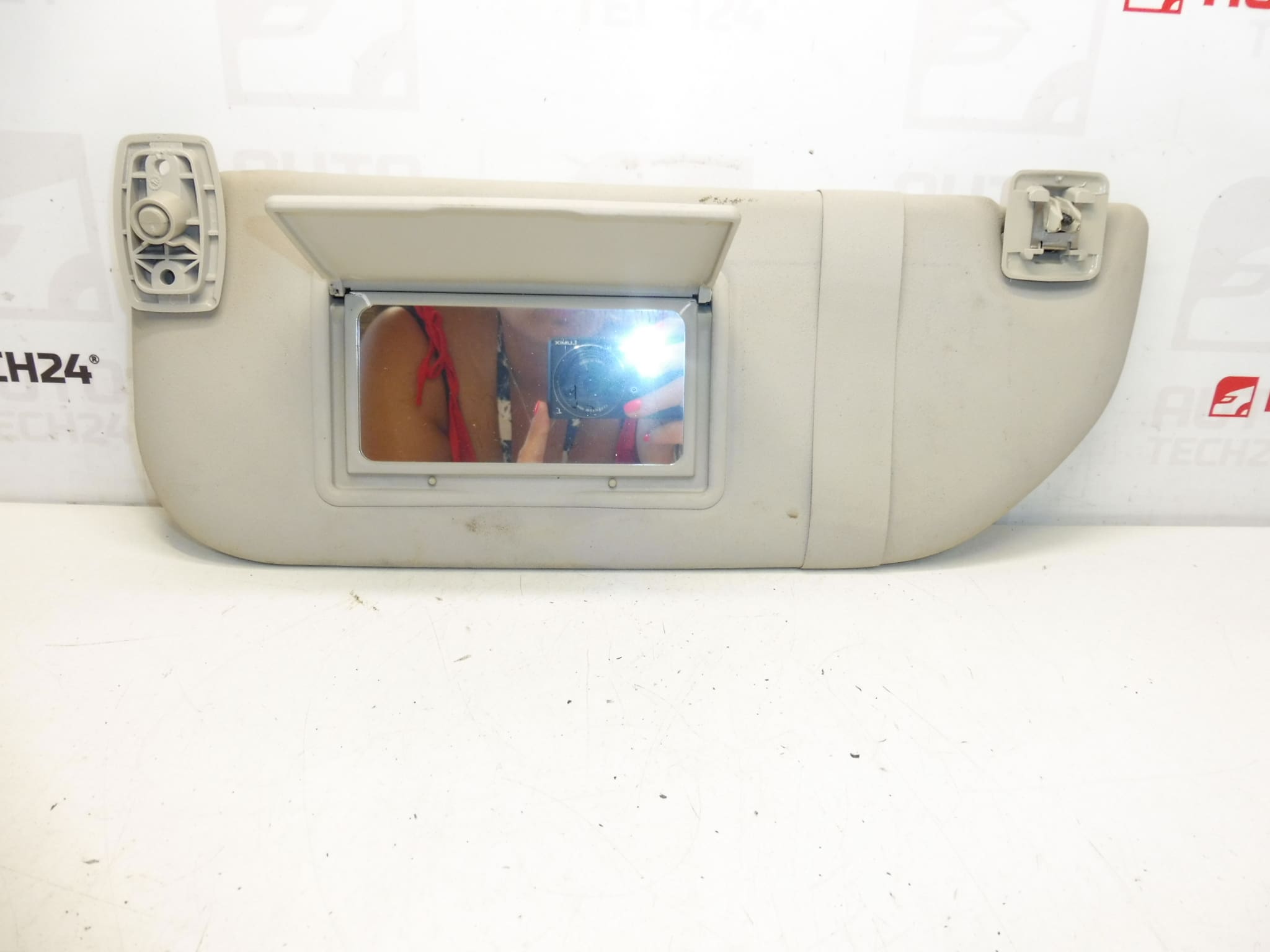 Шофьорски сенник Citroën C3 A51 8163HV 16121658BJ - Image 2