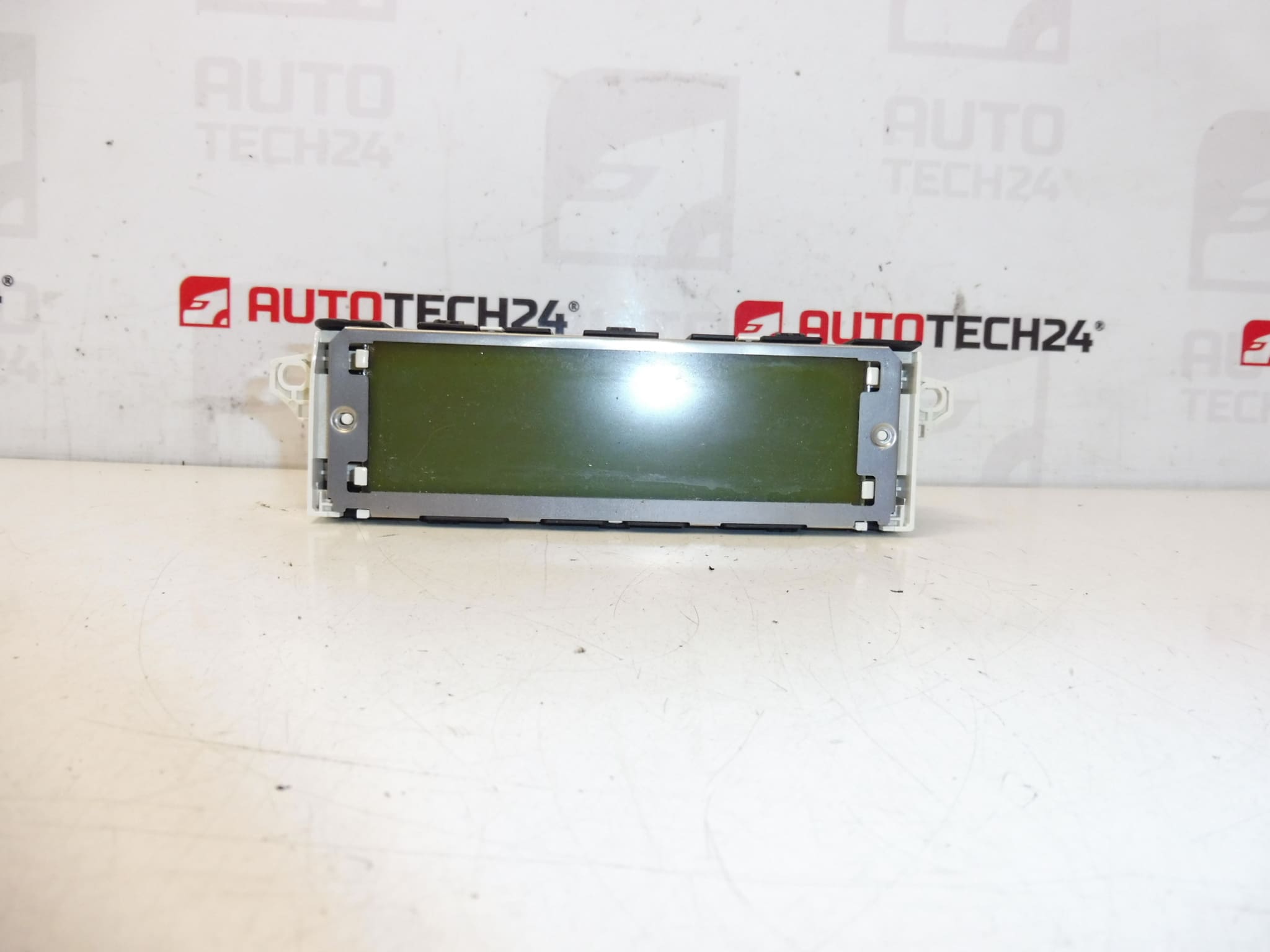 Peugeot 407 компютър радио дисплей 9678150980 659349