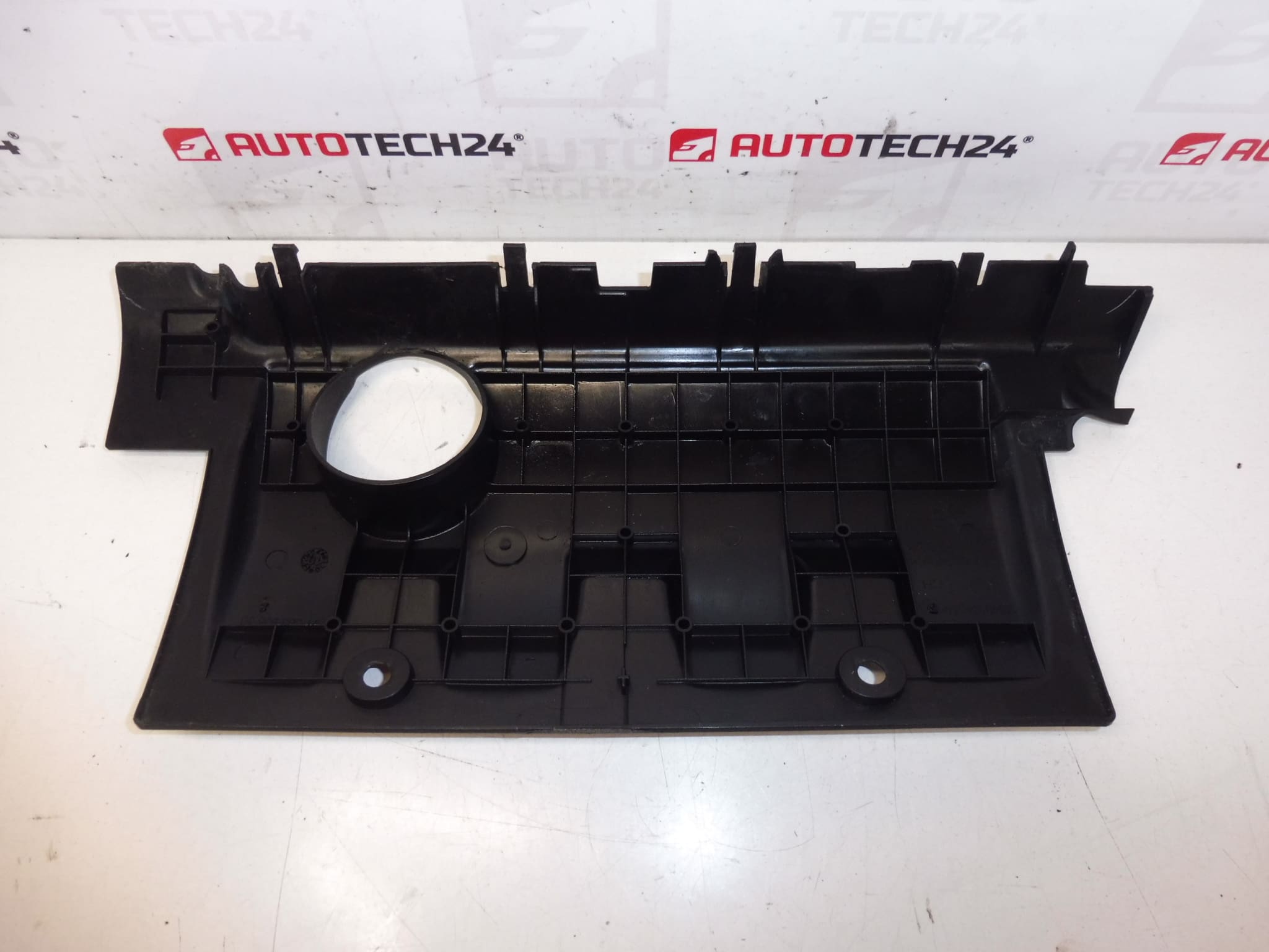 Кора двигател VTI Citroen Peugeot 013789 - Image 2