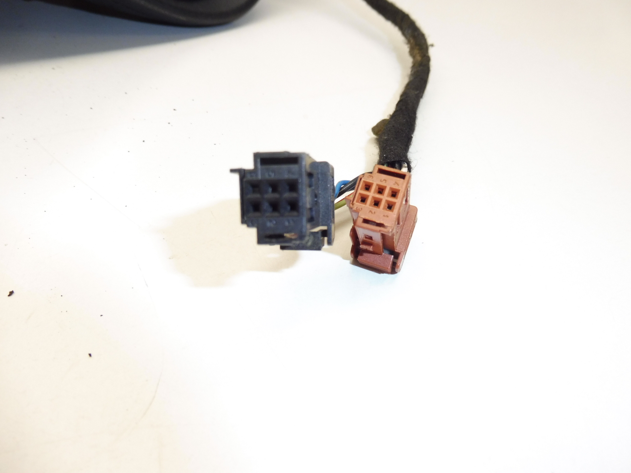 Дясно странично огледало за Пежо 207 EXLD 96806501XT 8149ZH
