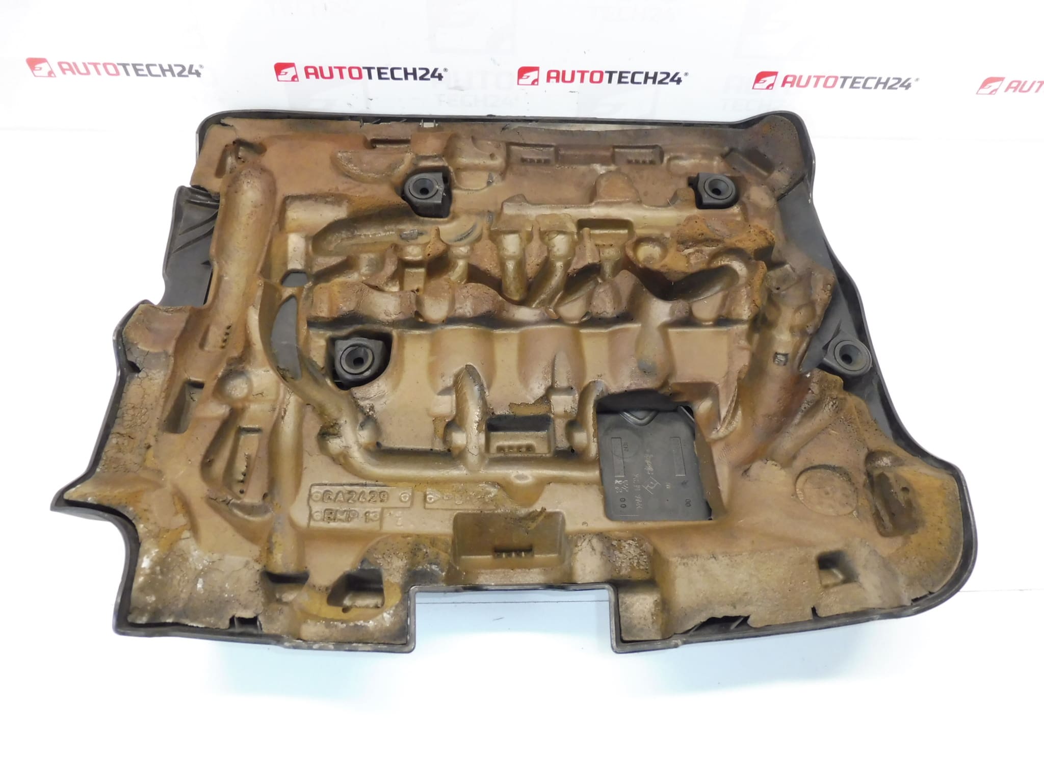 Капак на двигателя 2.2 HDI Citroën 9683207980 9683206680 019785