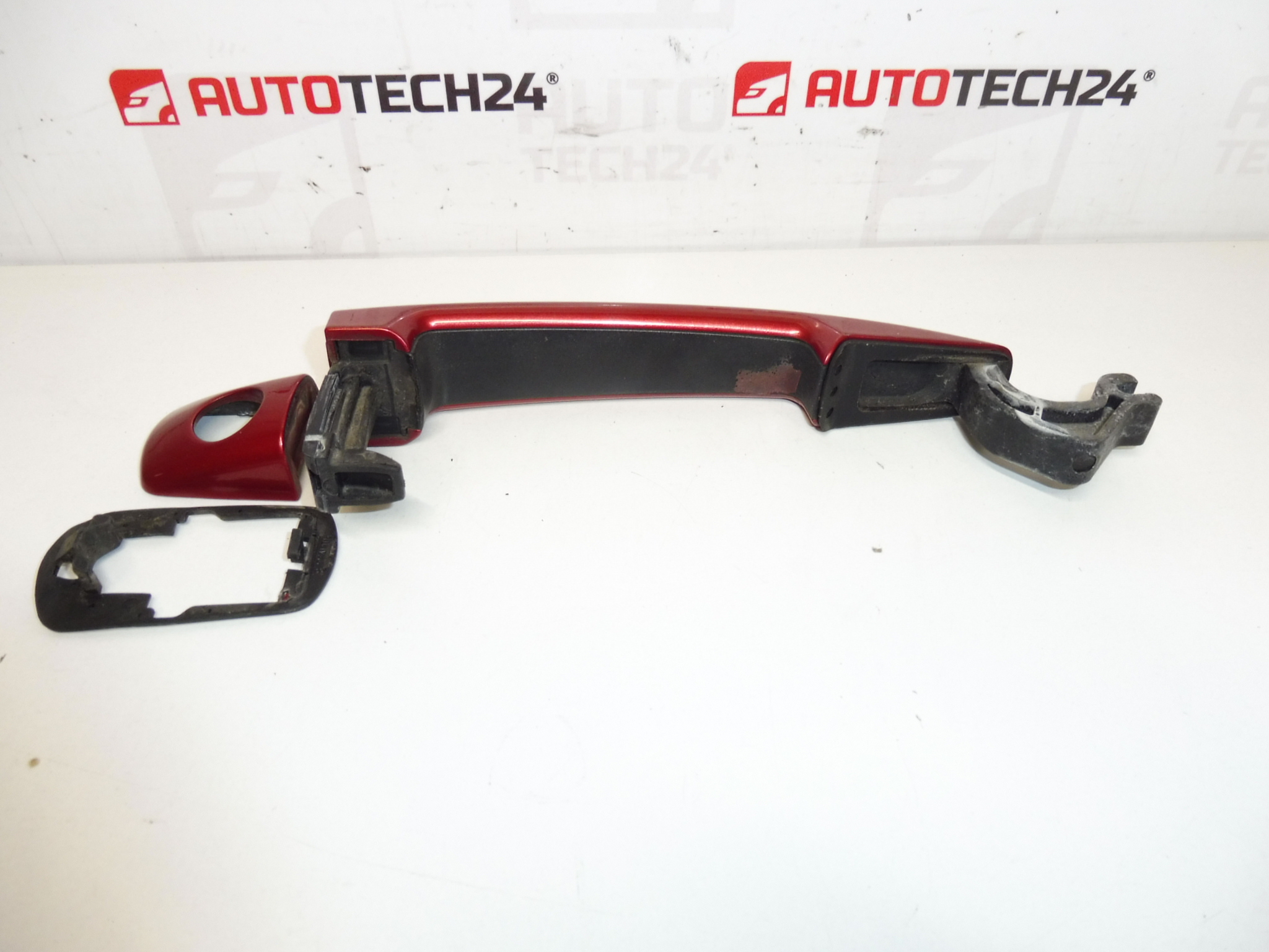 Дръжка за врата Citroën Peugeot червена EKQD 9101GF